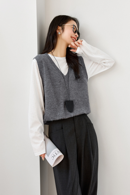 Simple Layered Casual Knitted Sweater