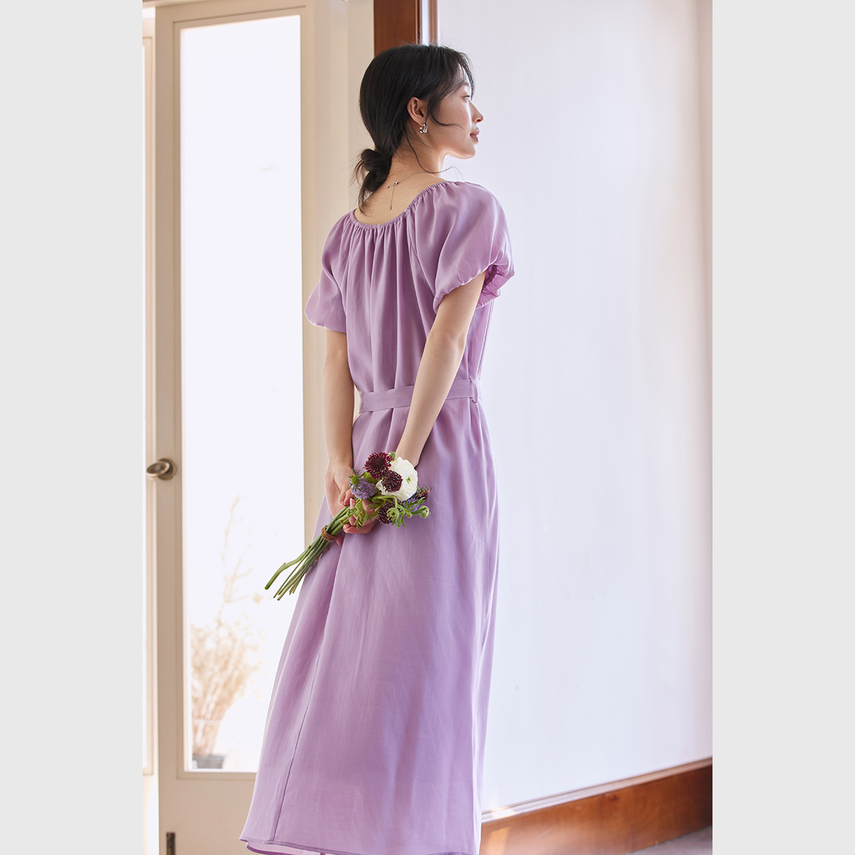 Elegant Puff Sleeve Dress