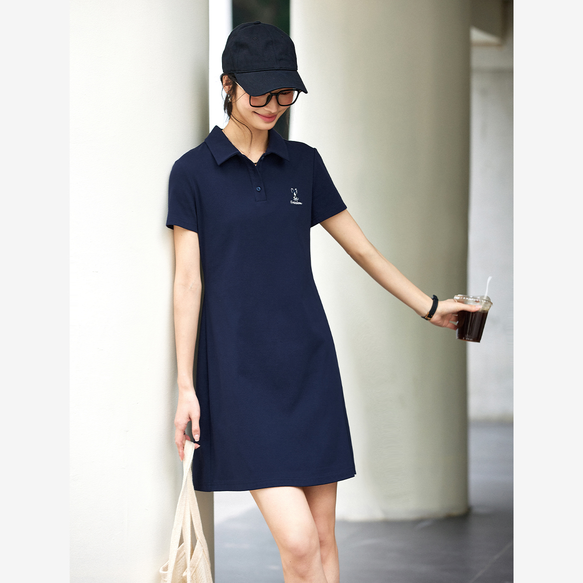 Polo Neck Rabbit Embroidered Dress