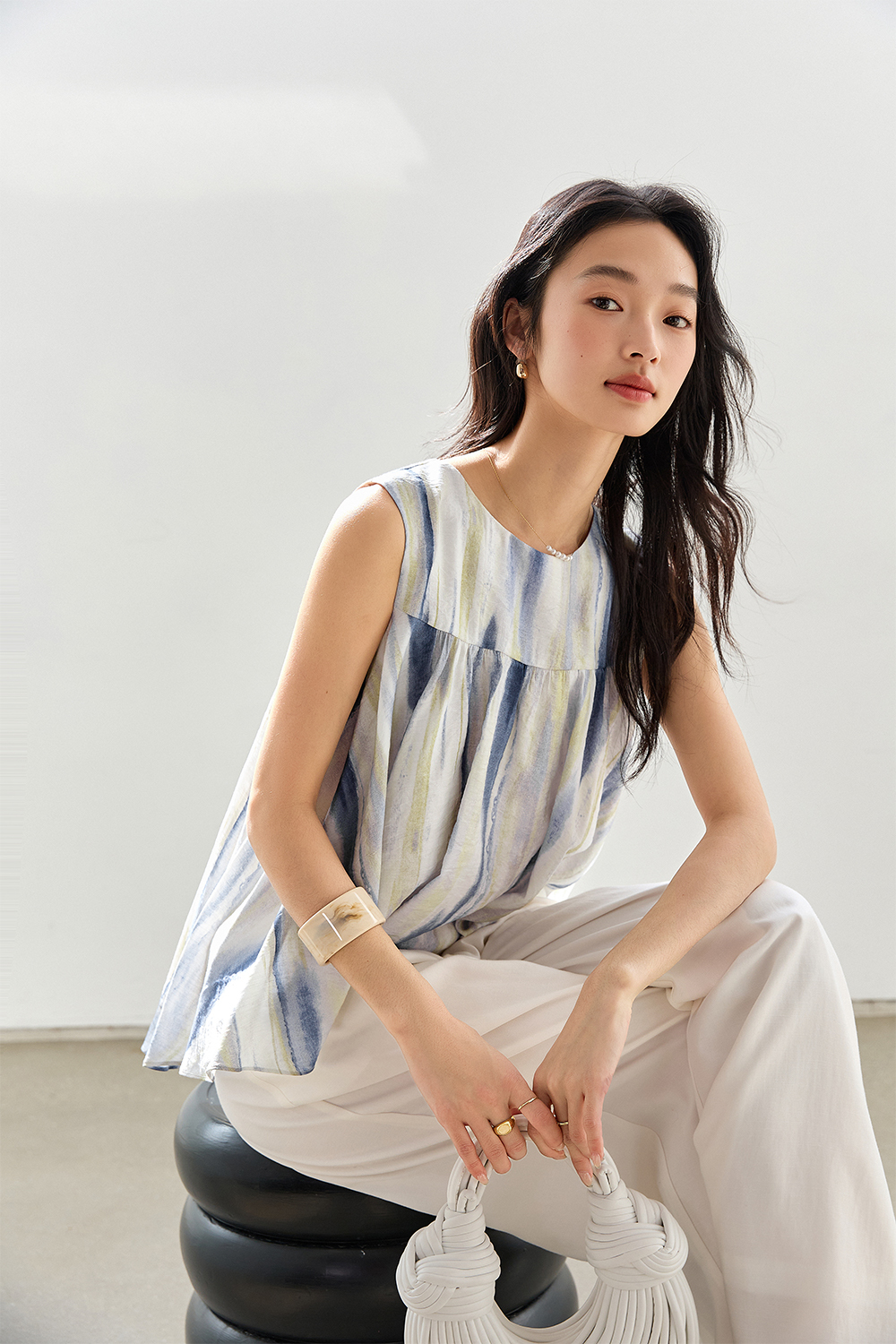 Stylish And Elegant Round Neck Shirt