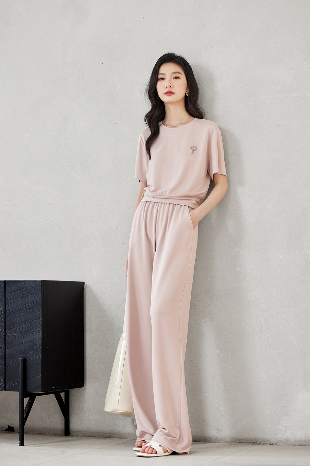 Knitted Cuprammonium Embroidered Set