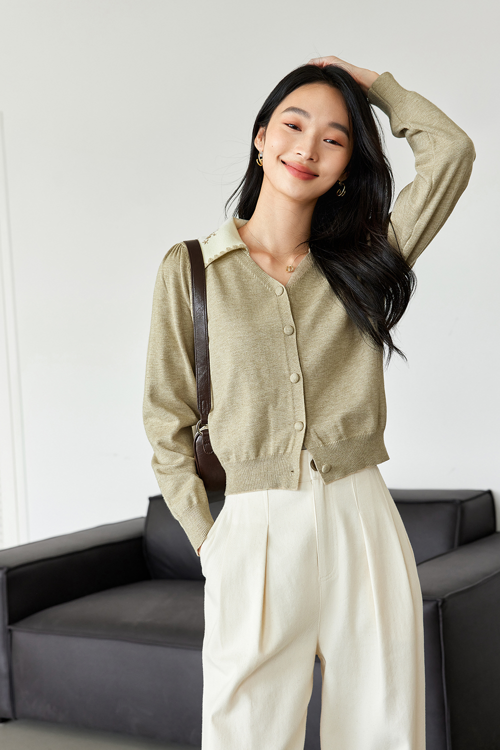 Retro Embroidered Knitted Cardigan-VIMLYSTORE