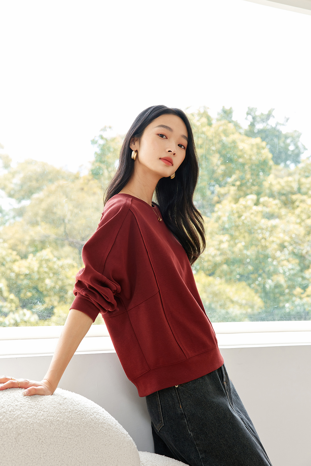 Fashionable Wine Red Embroidered Sweatshirt-VIMLYSTORE