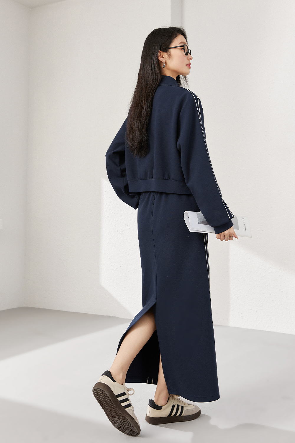 Collegiate Style Contrast Suit-VIMLYSTORE