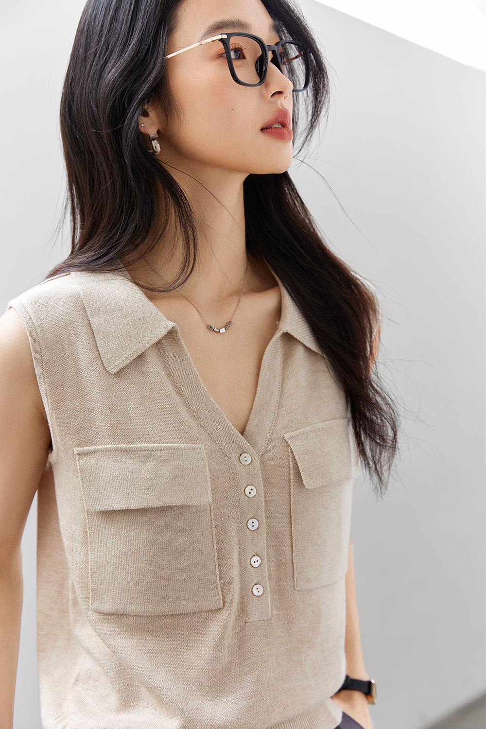 Lapel V-Neck Sweater
