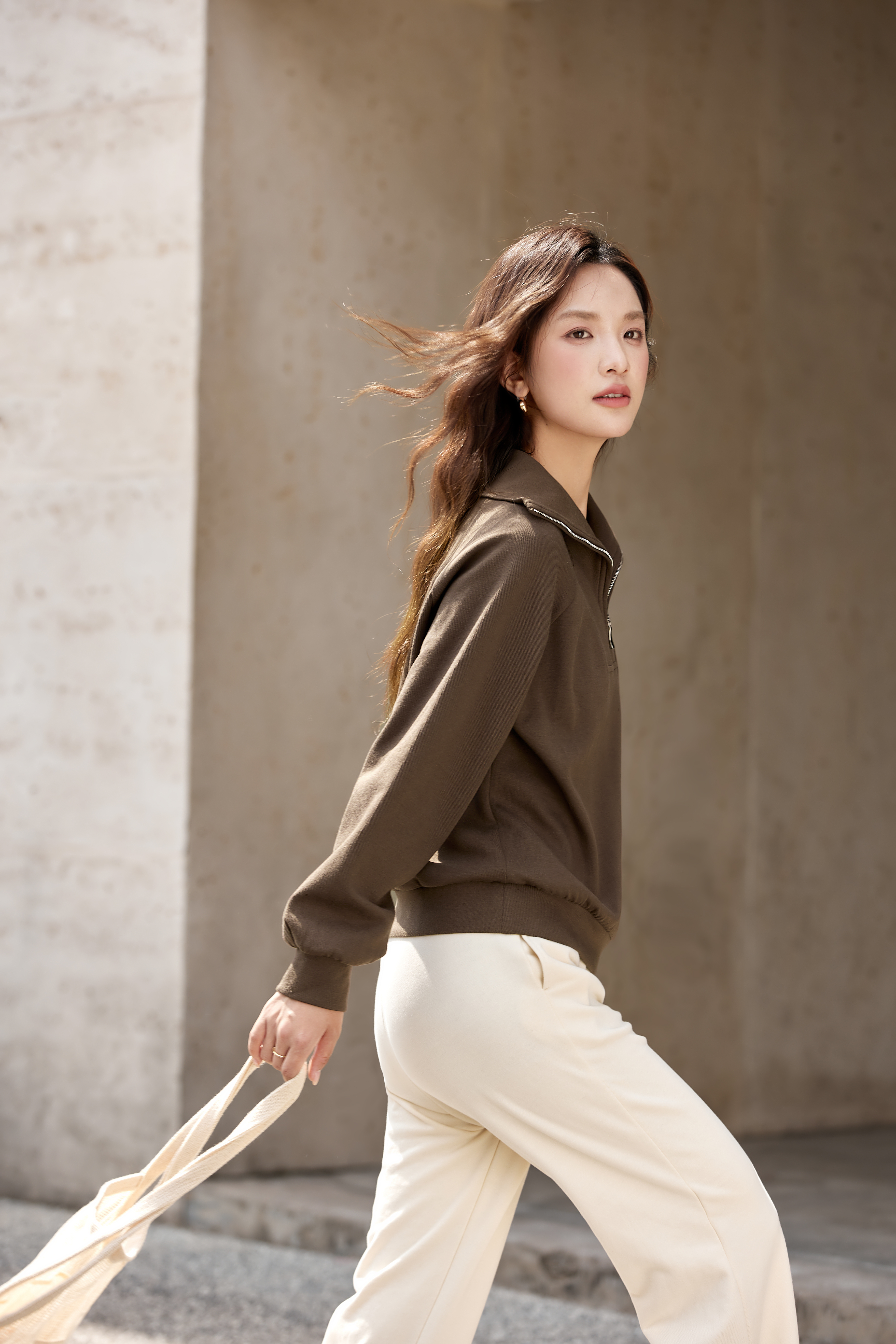 Retro Zip-Collar Pullover Sweatshirt-VIMLYSTORE