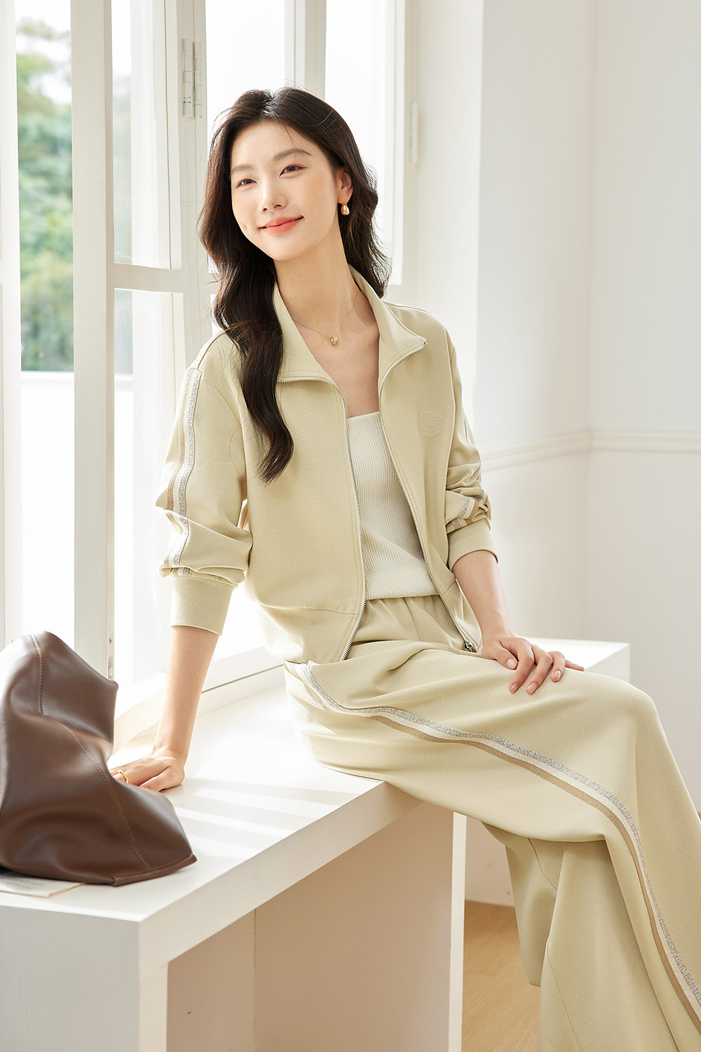 Cotton-spun casual sport suit