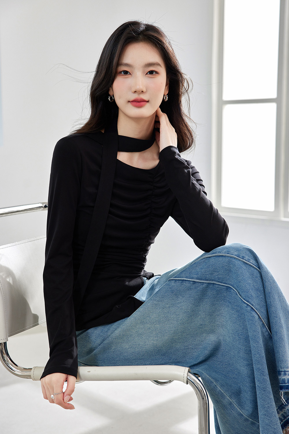Retro Lyocell Pleated Ribbon T-Shirt