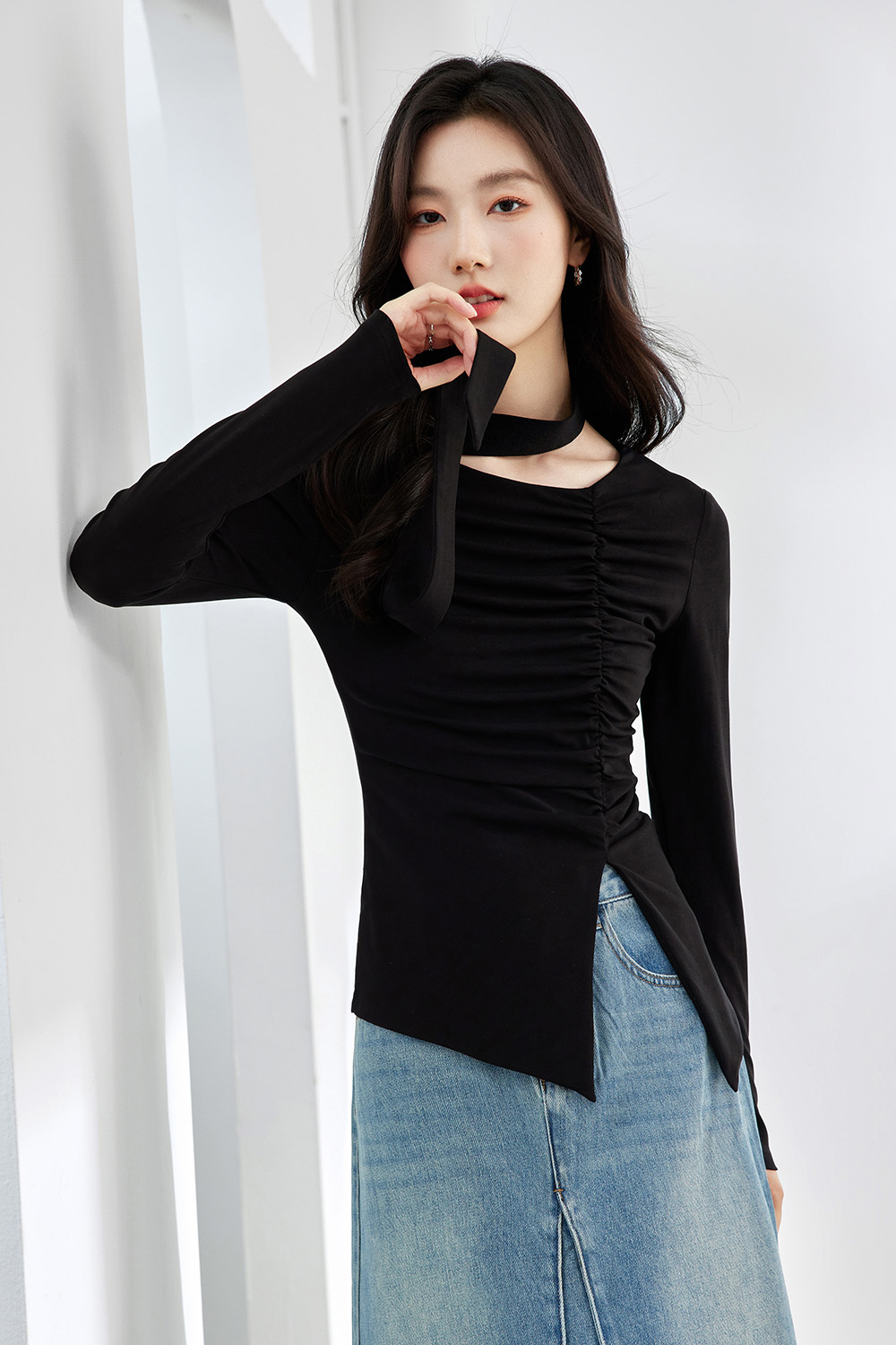 Retro Lyocell Pleated Ribbon T-Shirt