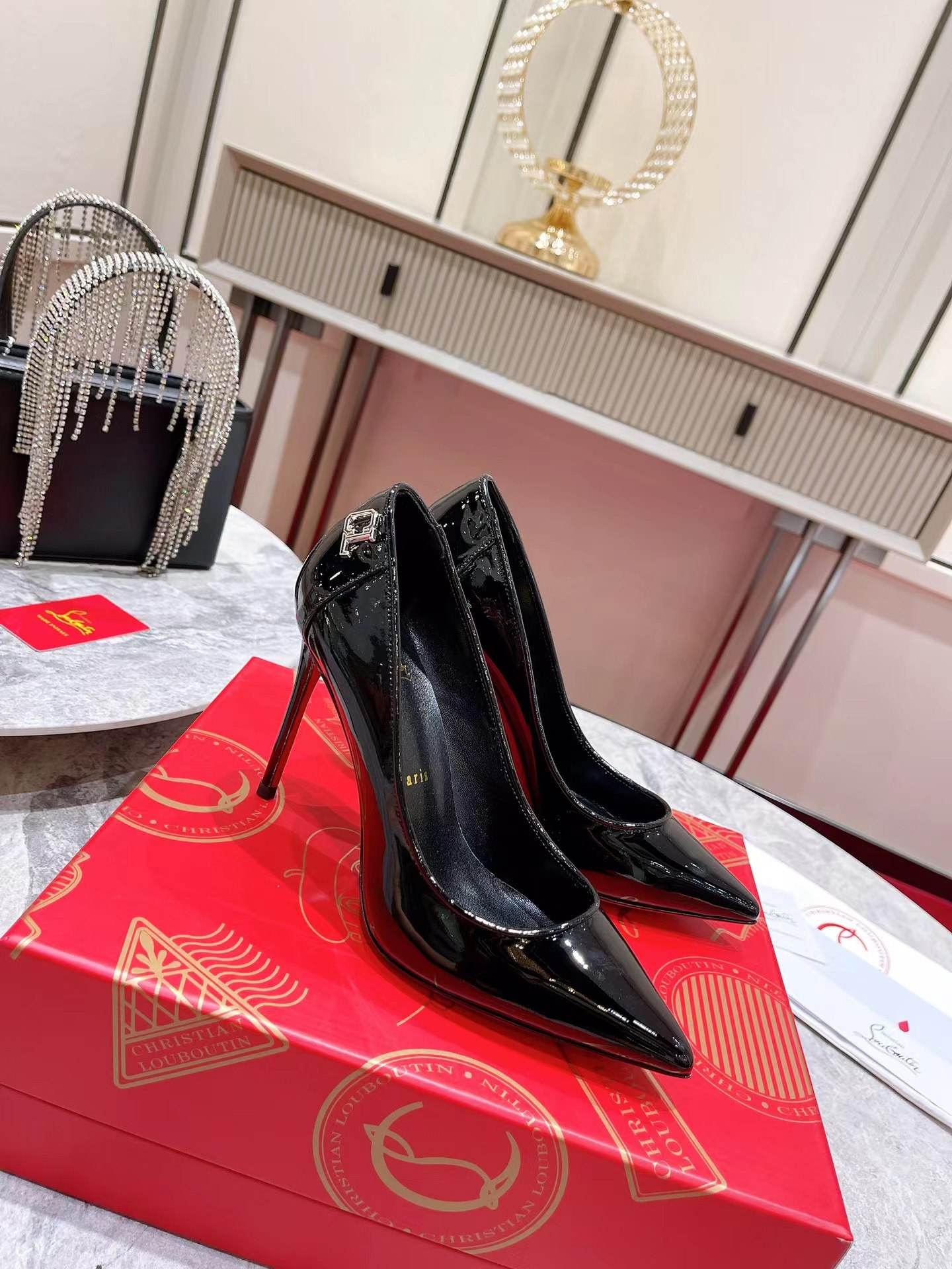 Sporty Kate 85 mm Patent Leather Black 22S
