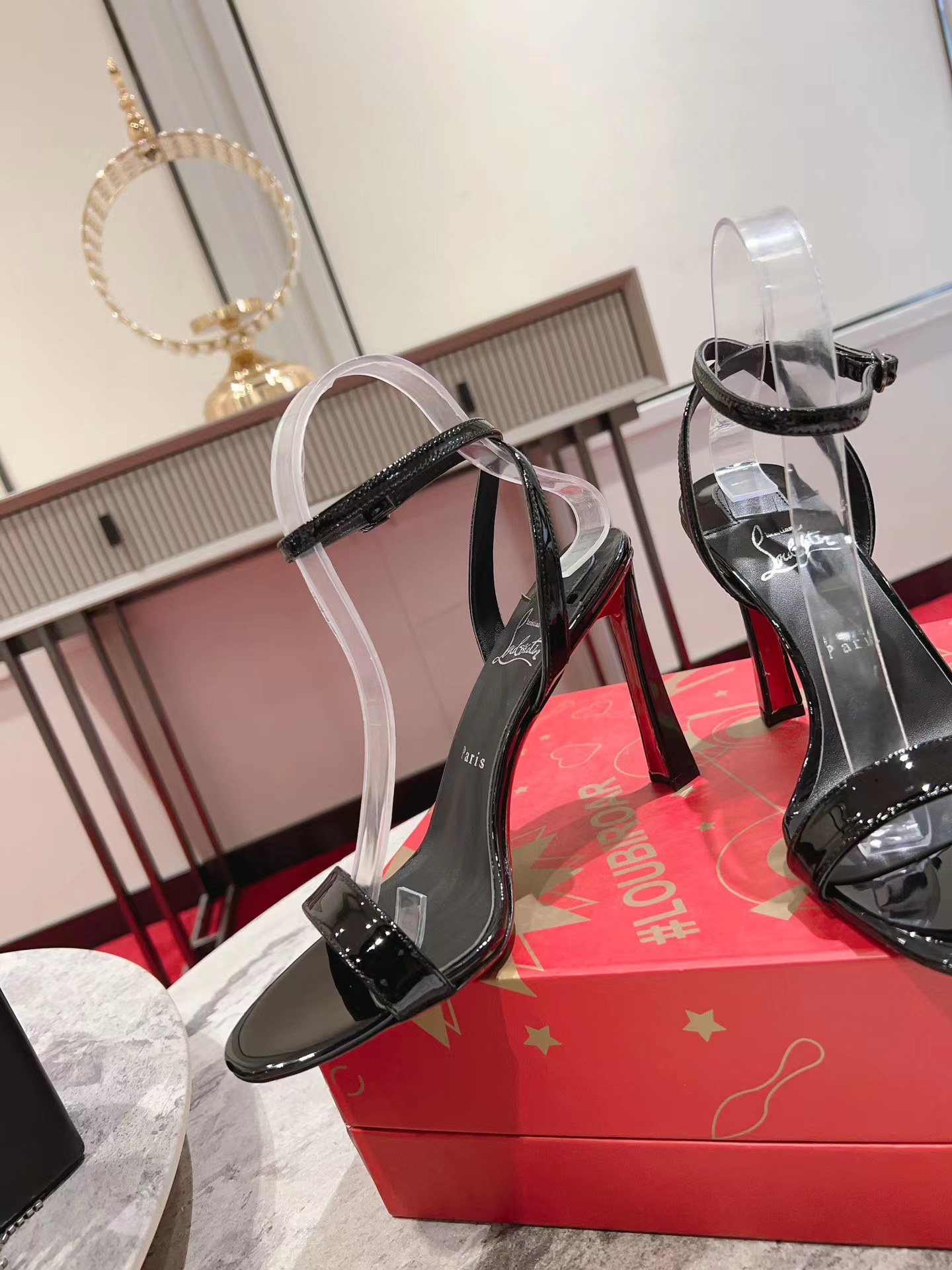 Condora Queen 100 mm Sandals Patent Leather Black