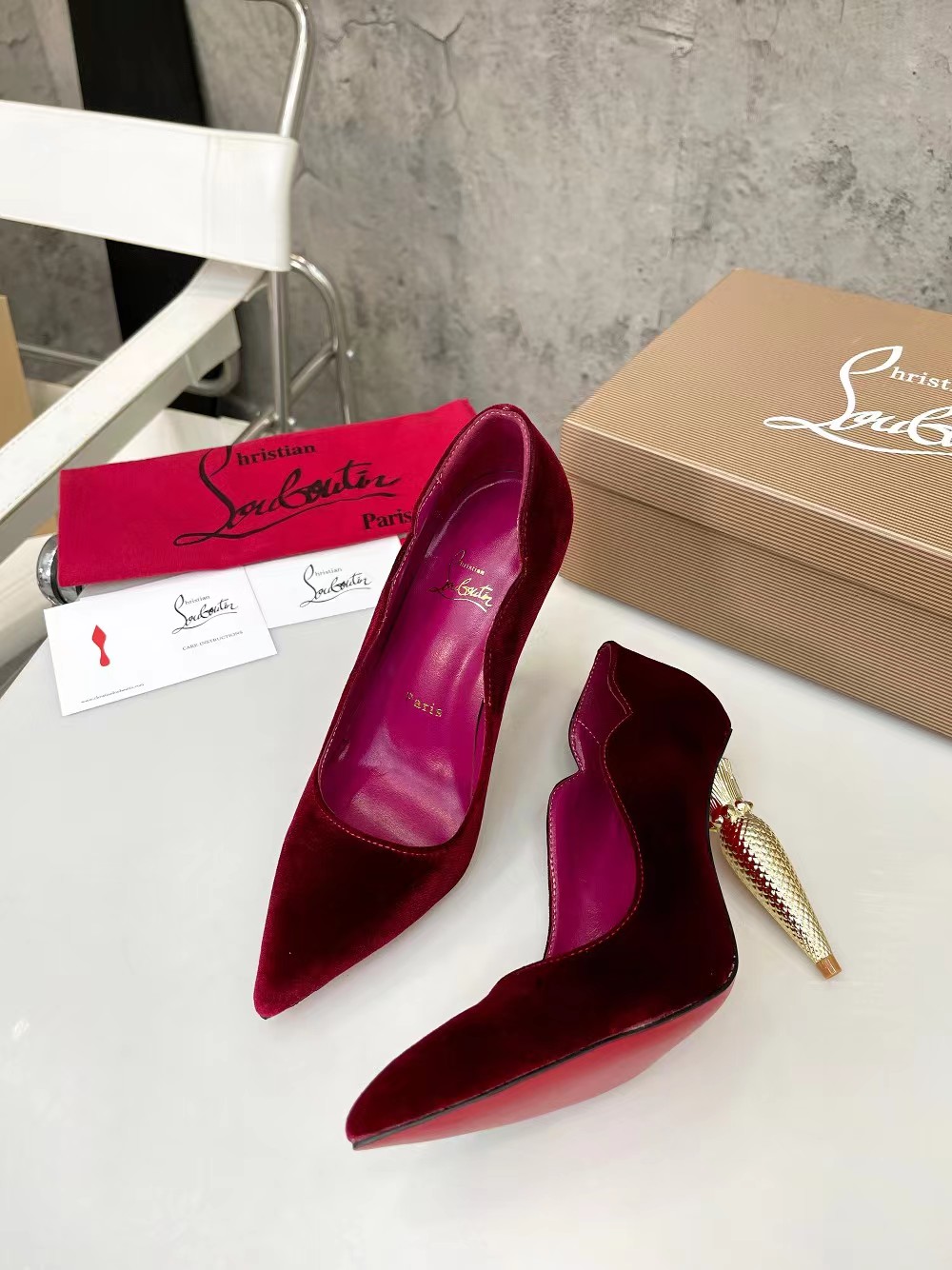 Lipchick Pump 100 mm Red Velvet
