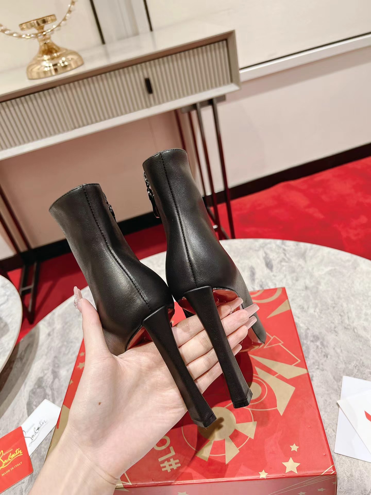 Condora Booty 100 mm Calf Leather Black