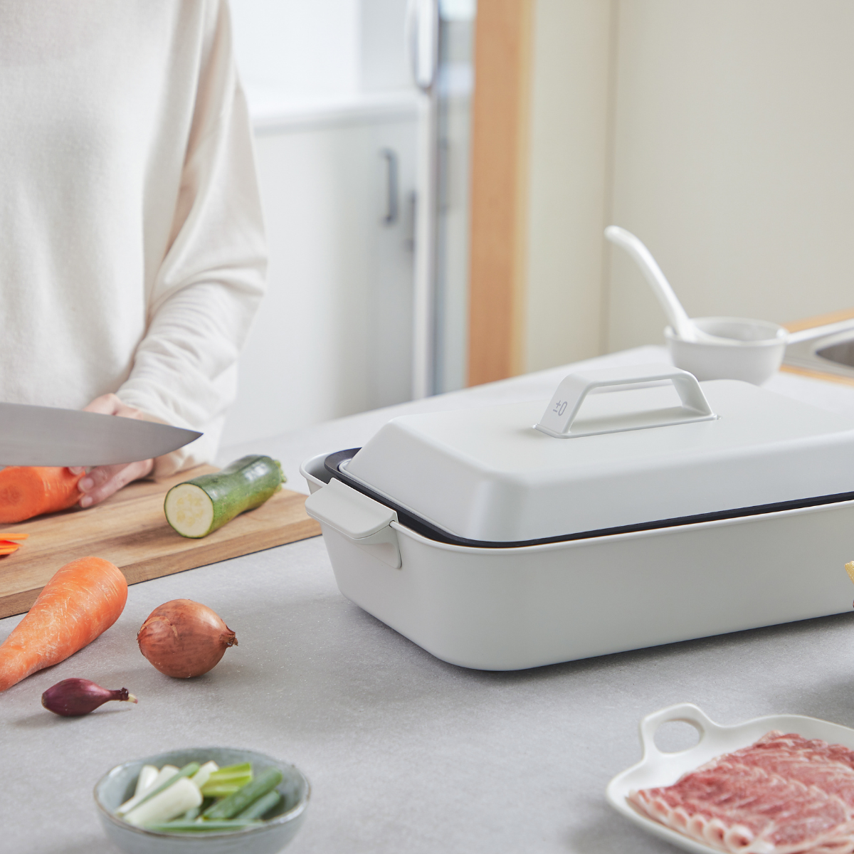 ±0 Electric Griddle E010