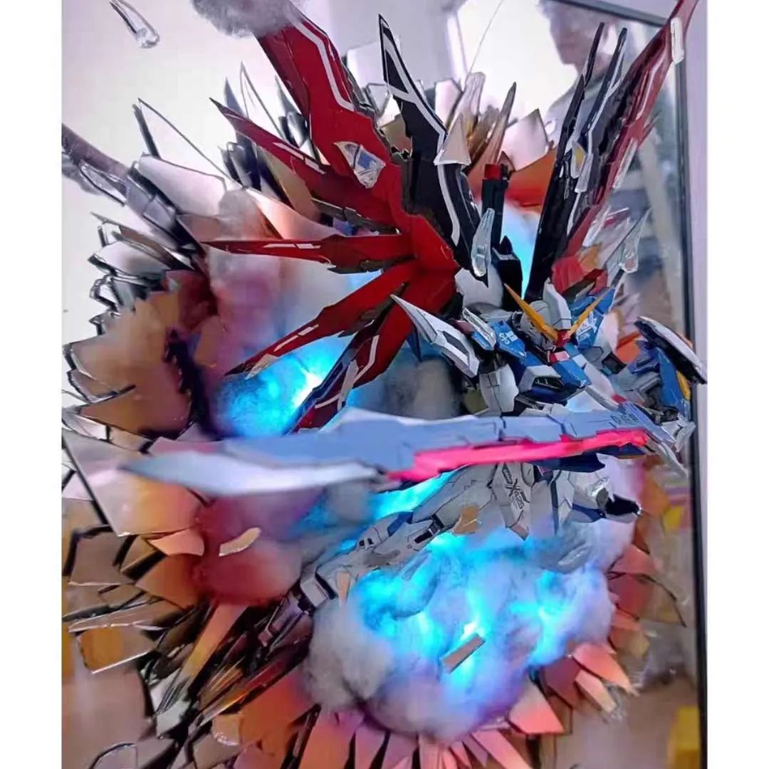 Broken Mirror Gundam Model Decoration 【ガンダム】