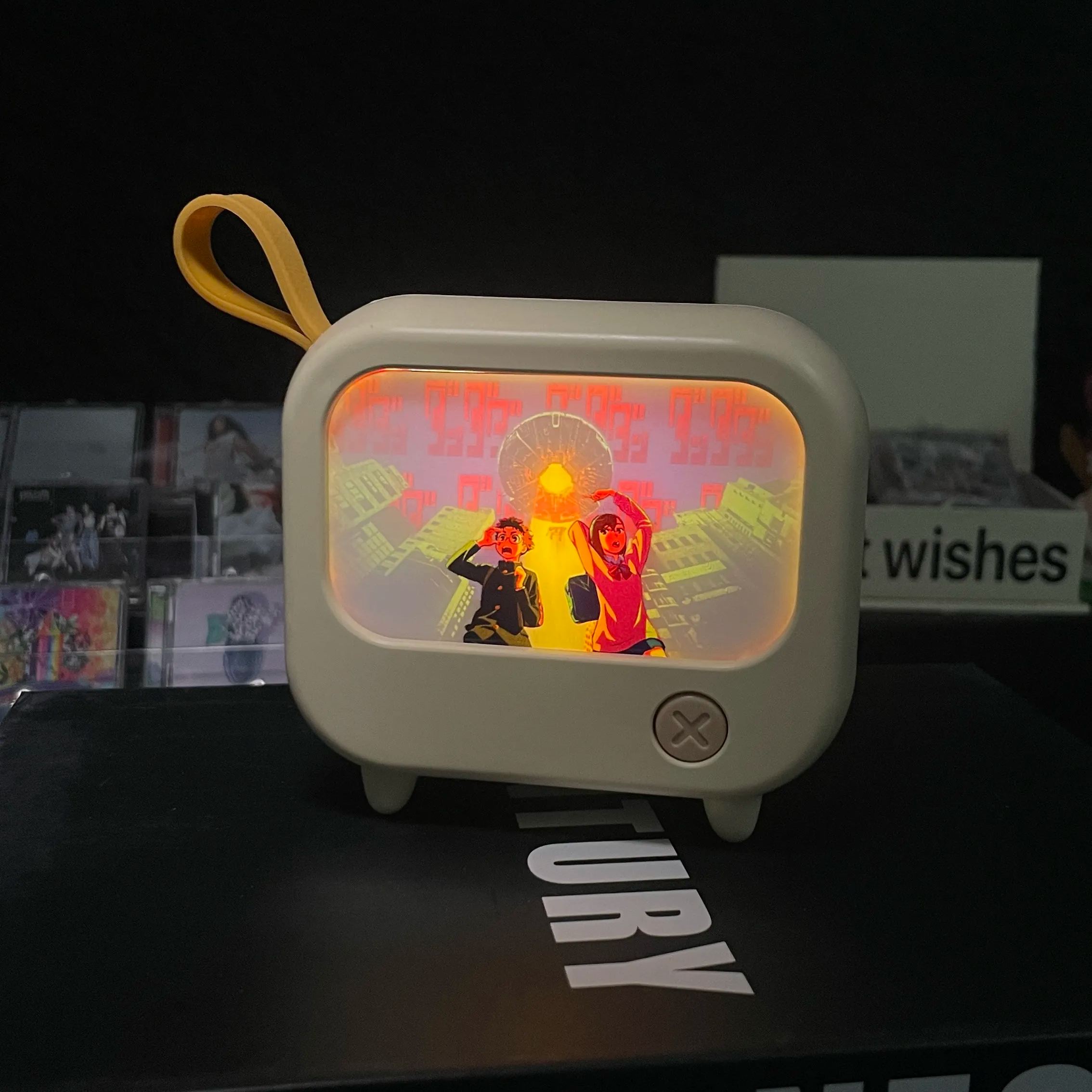 夕暮れの光と影のTV【ダンダダン】2種類