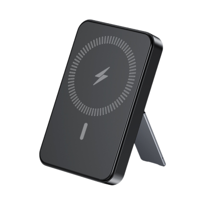 MagSafe Wireless Power Bank – Built-In Cable & Foldable Stand
