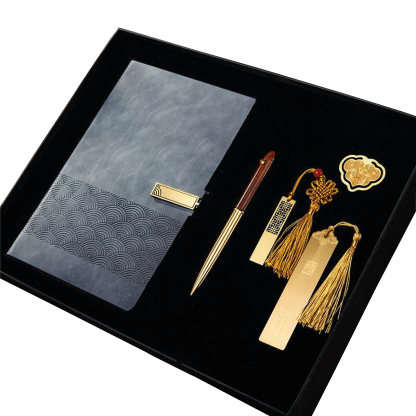 Gift Box 5 in 1 Notebook + Pen + USB drive + Small and Big Bookmark