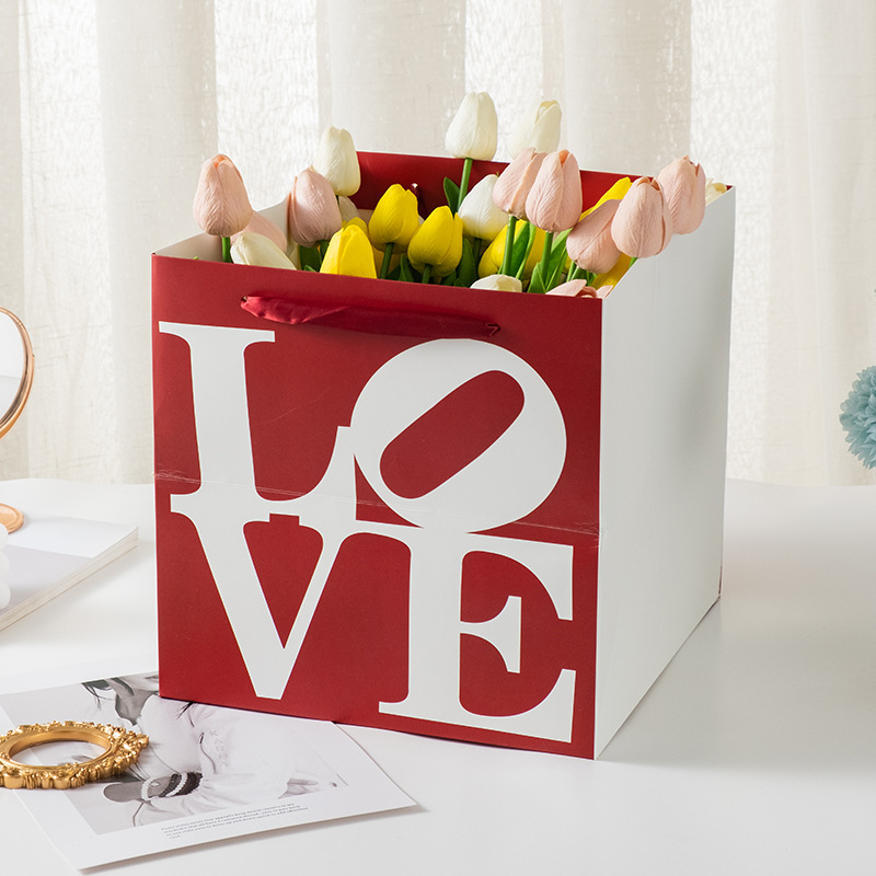 Red LOVE Square Bag(11“*11”*11“)