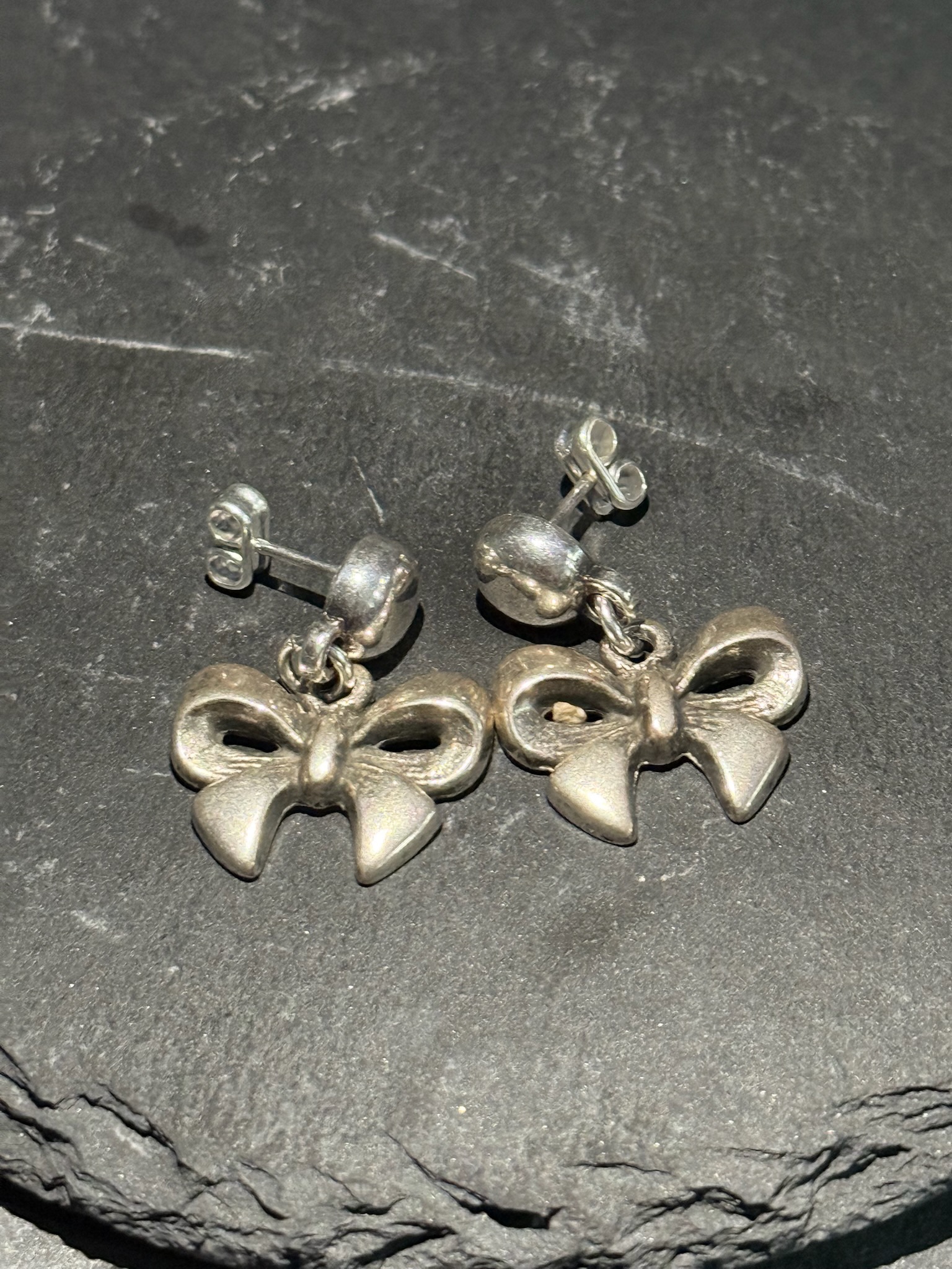 ORTO RIBBON EARRING