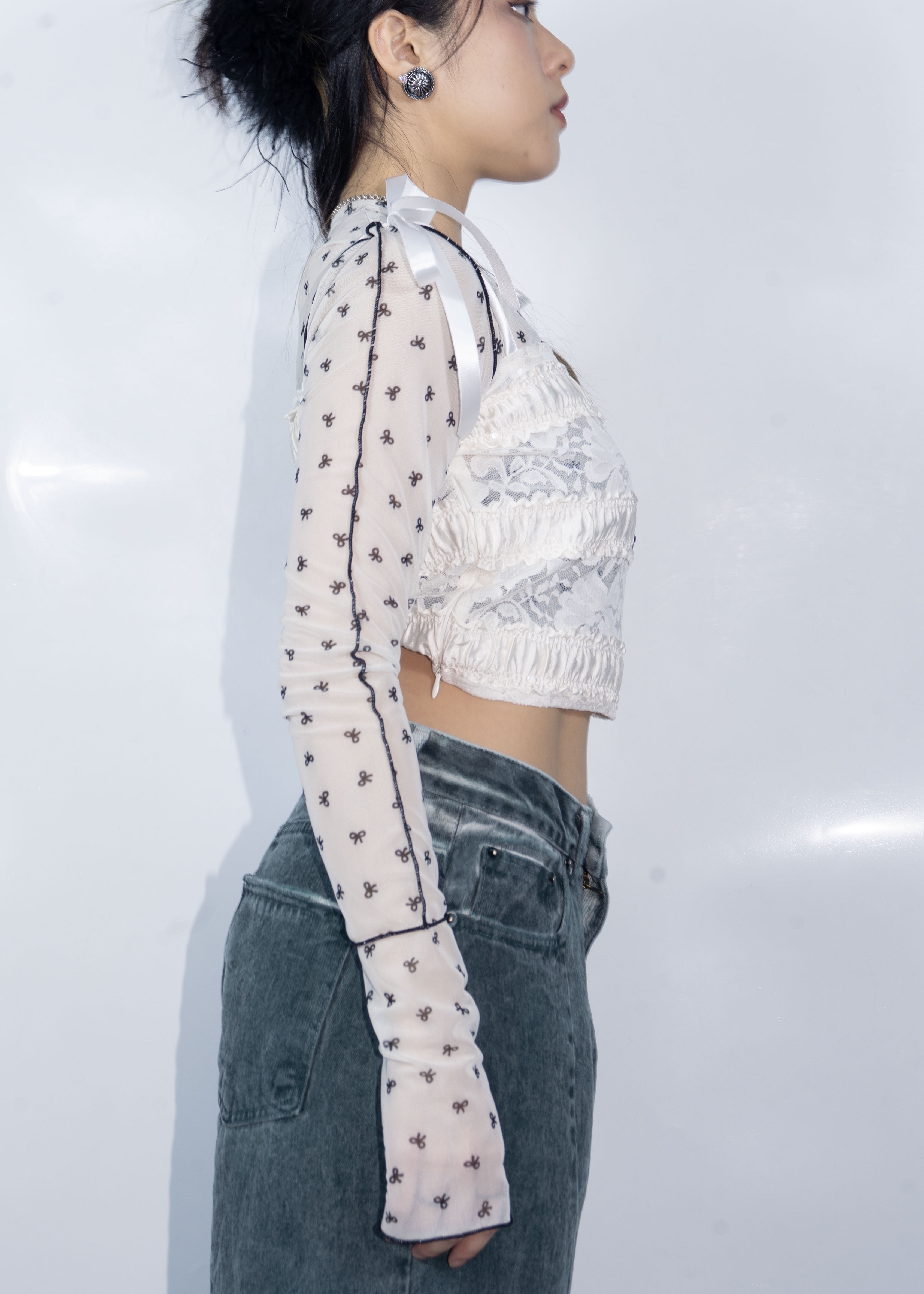 Ribbon Pattern Long Sleeve