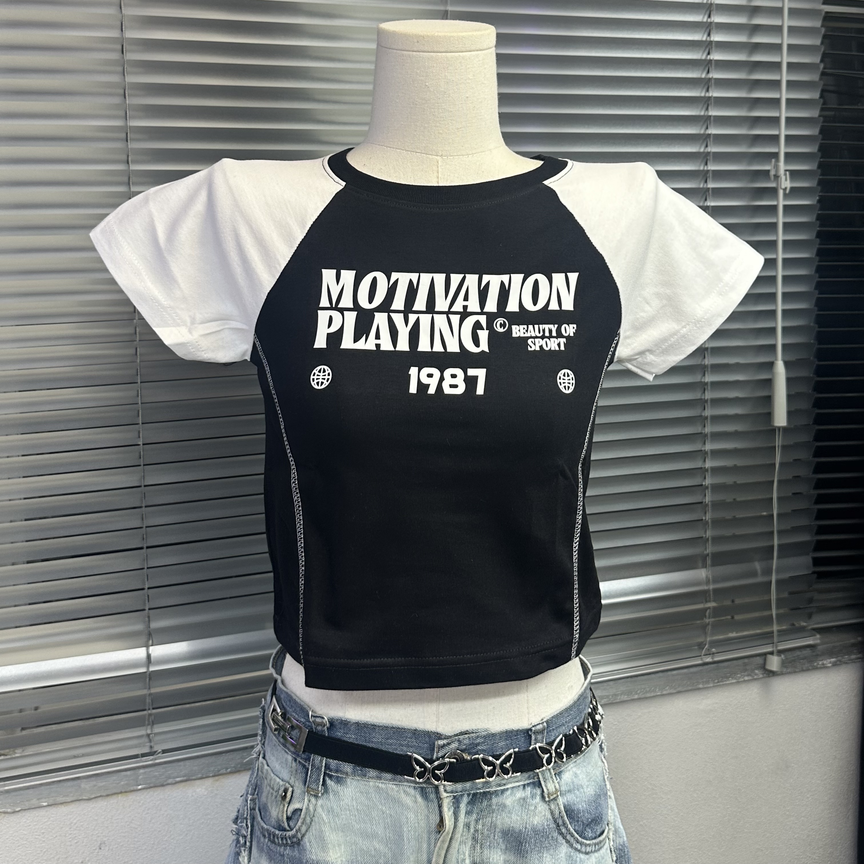 THAI DESIGH PRINT CROP TOP