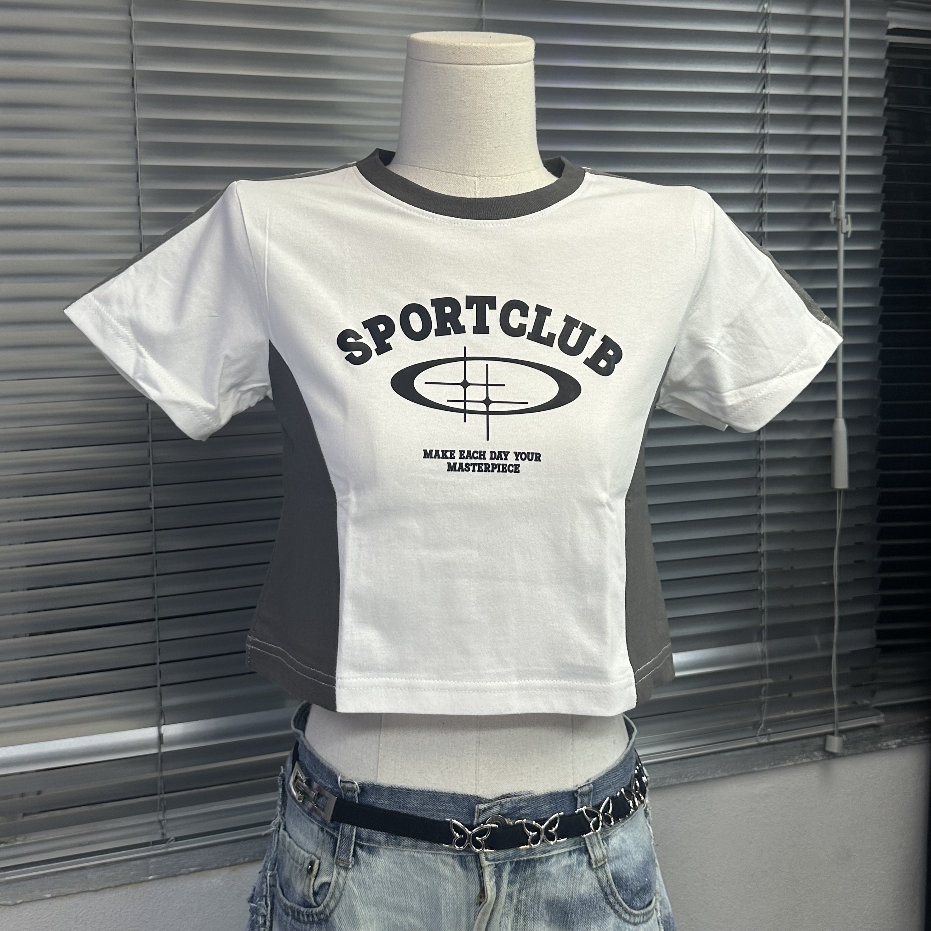 THAI DESIGH PRINT CROP TOP