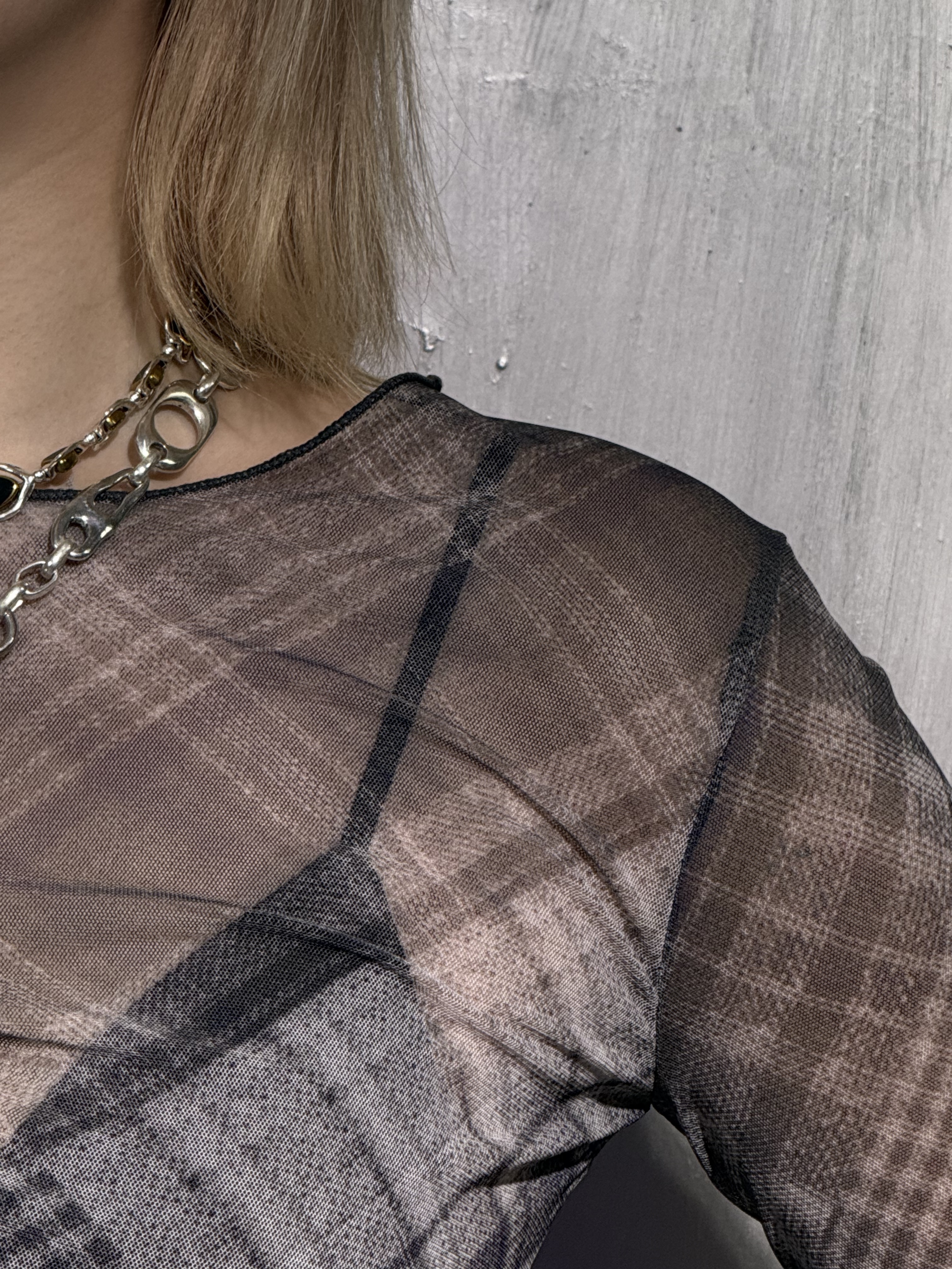 「 ✦SEE THROUGH VTG TOP✦ 」