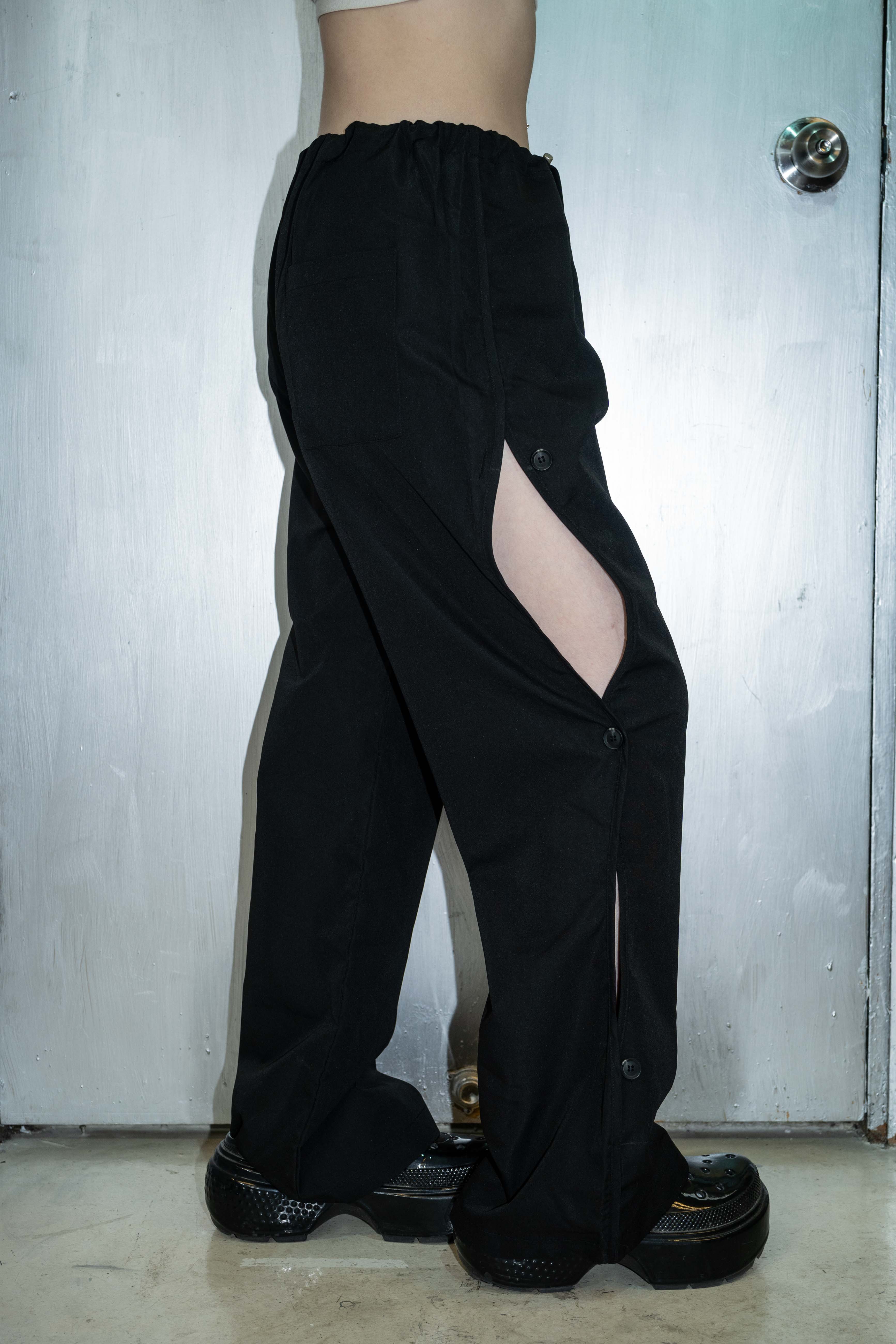 「 ✦Hole in side pants✦ 」