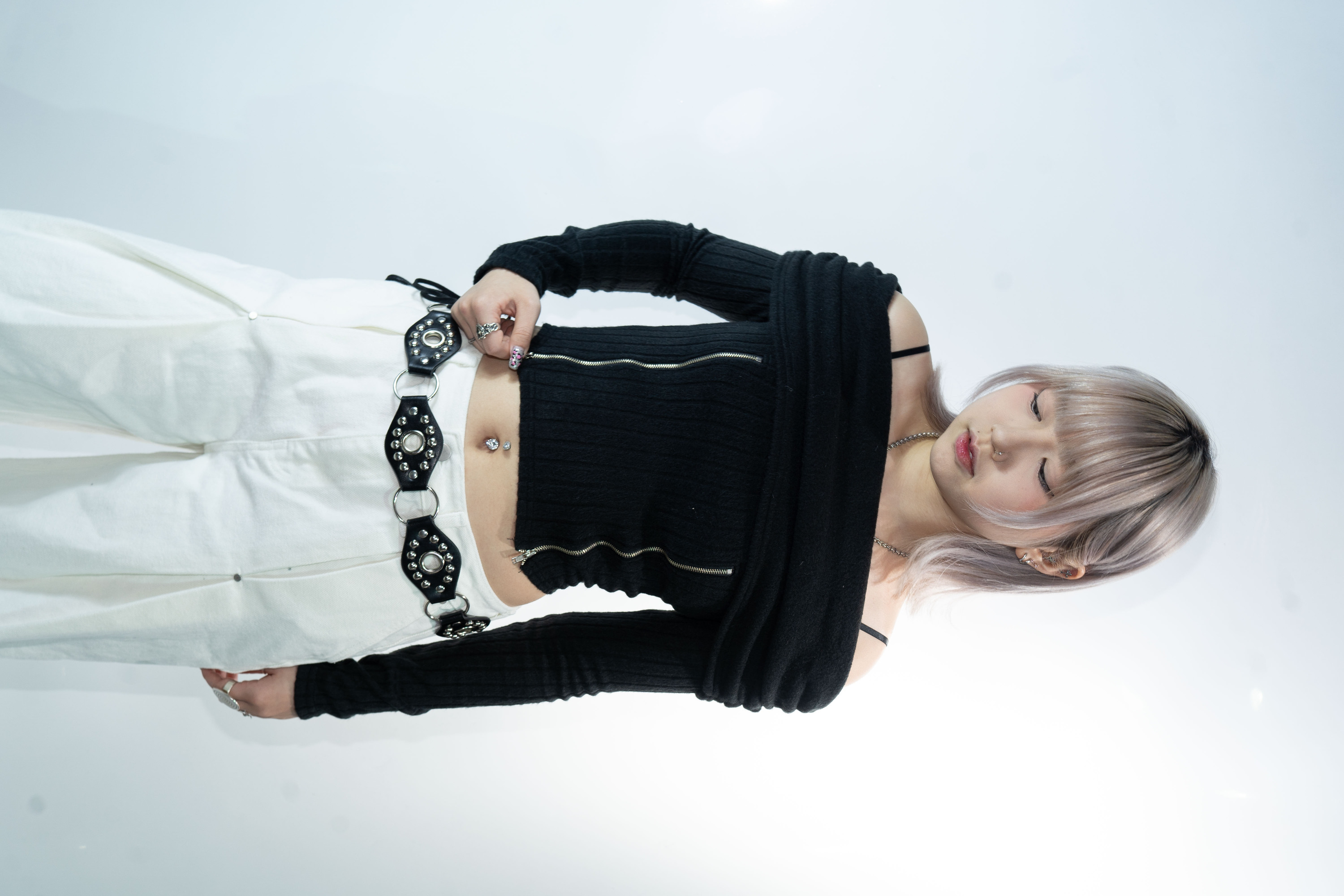 BMG two zipper in the neck 