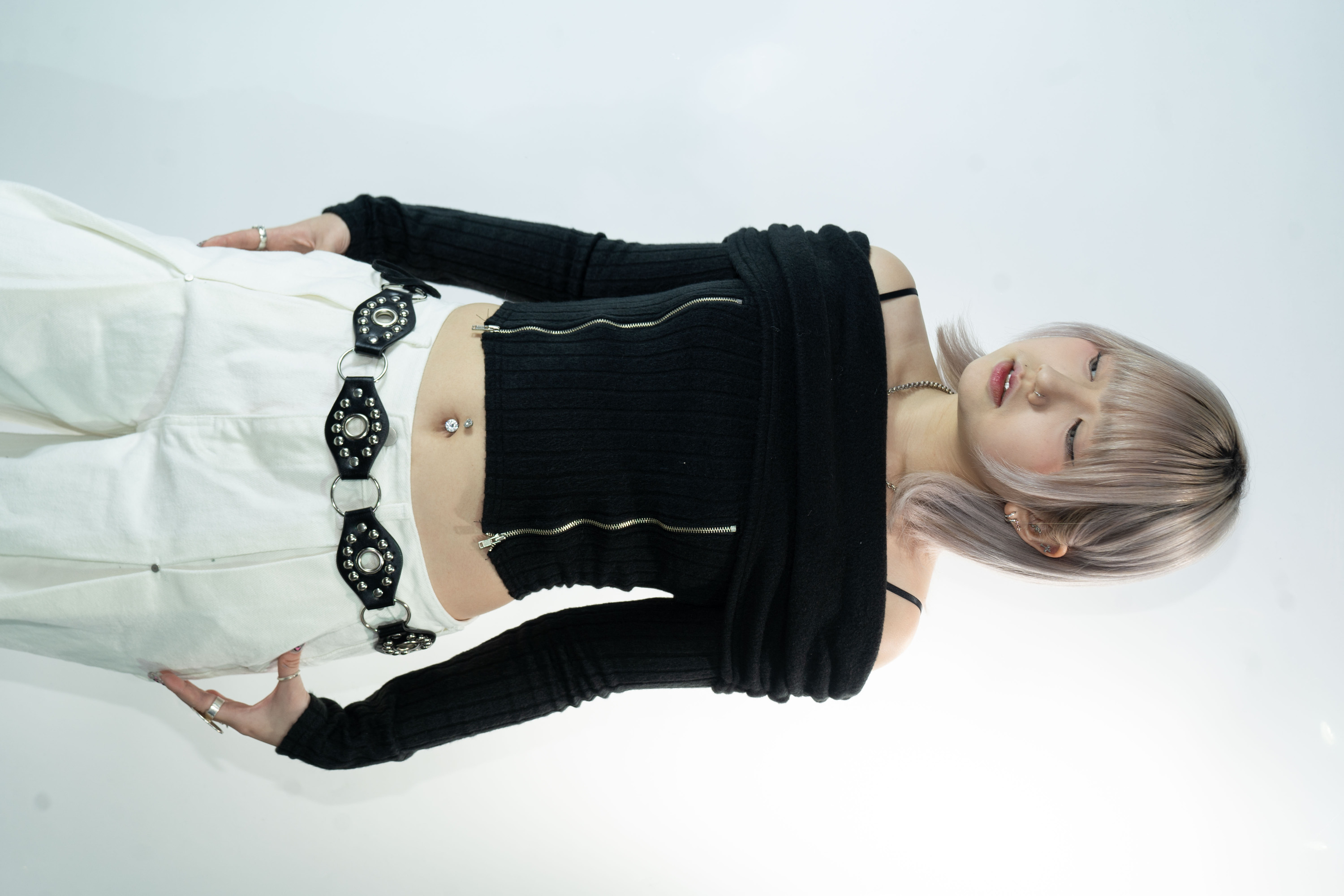 BMG two zipper in the neck 