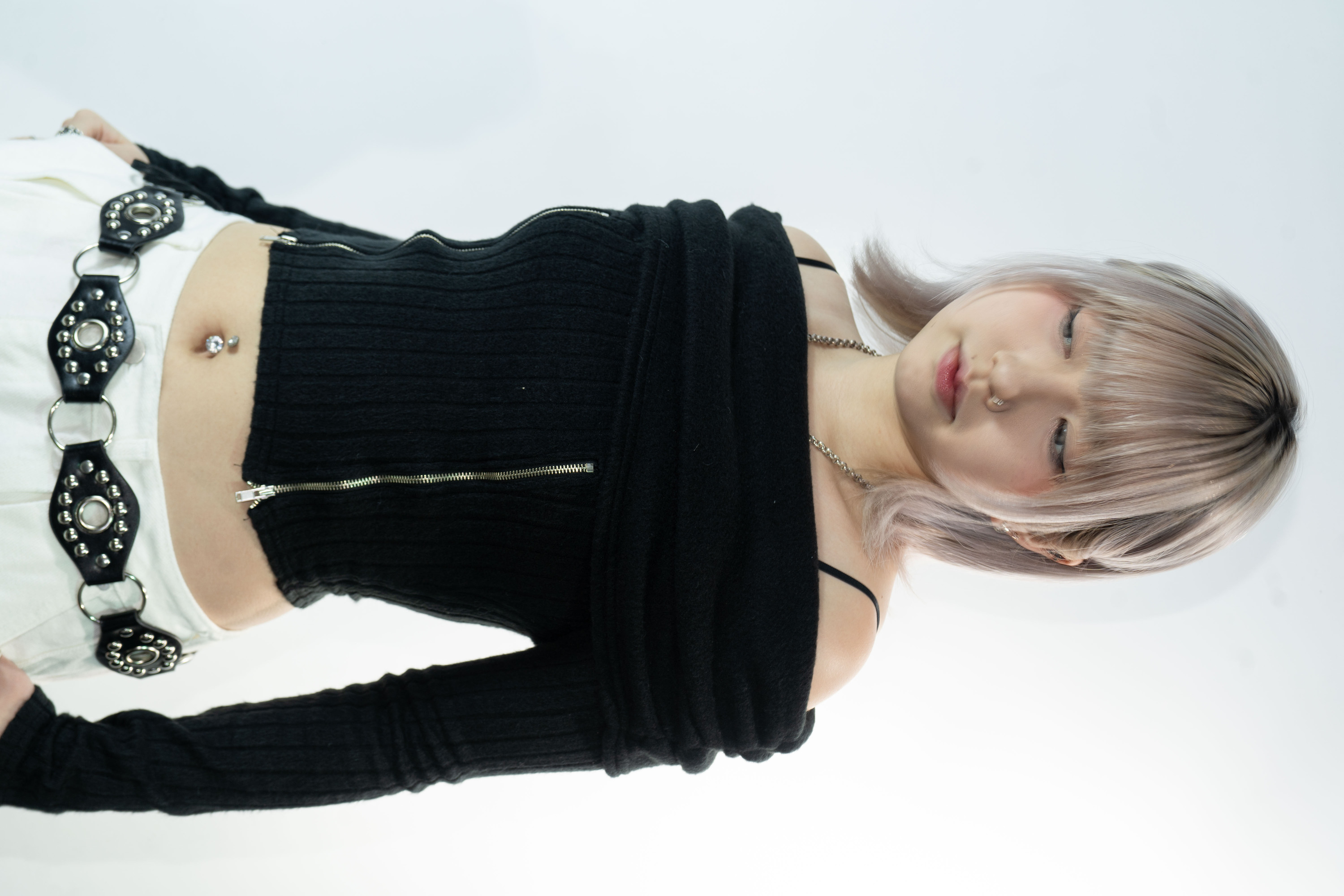 BMG two zipper in the neck 