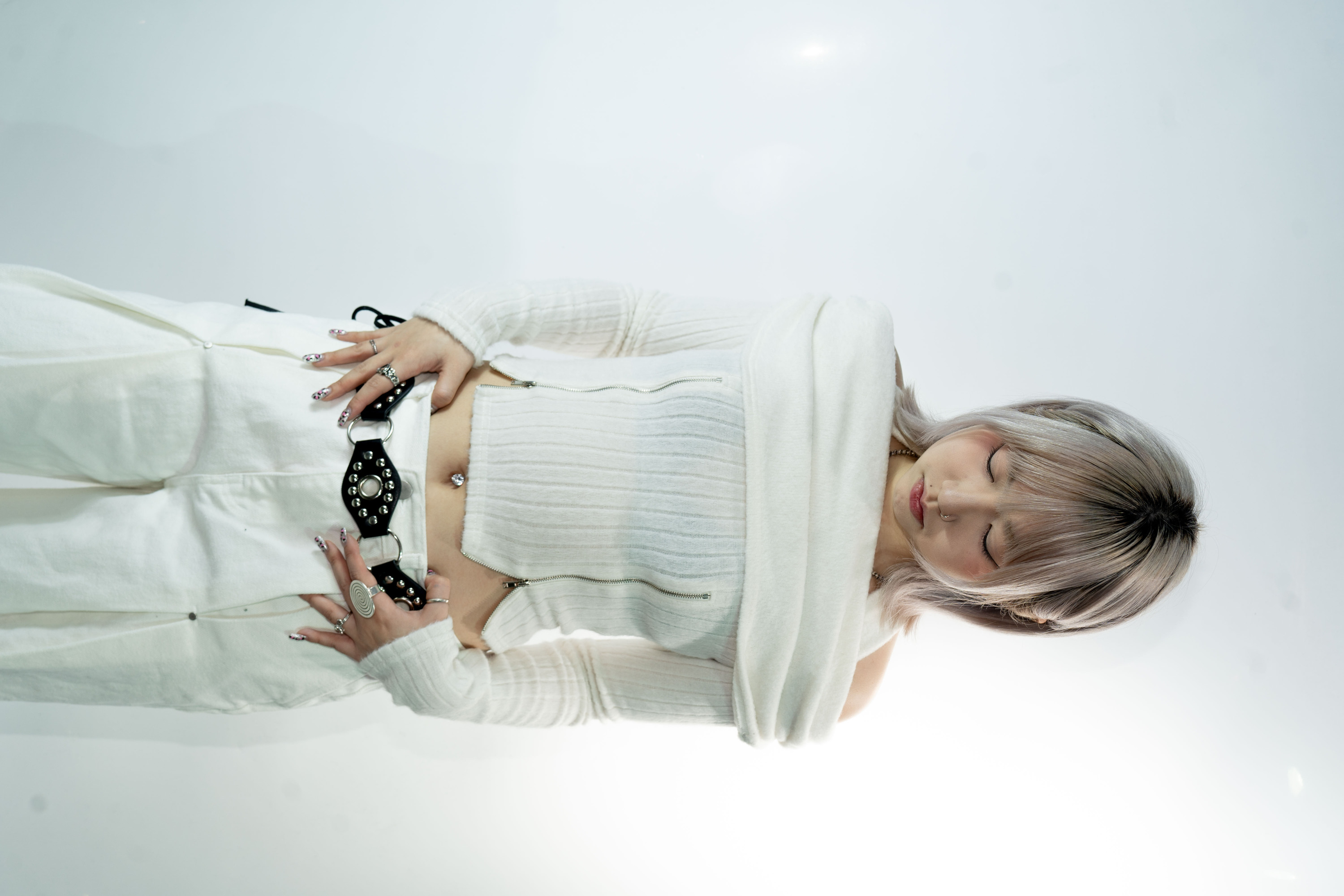 BMG two zipper in the neck 