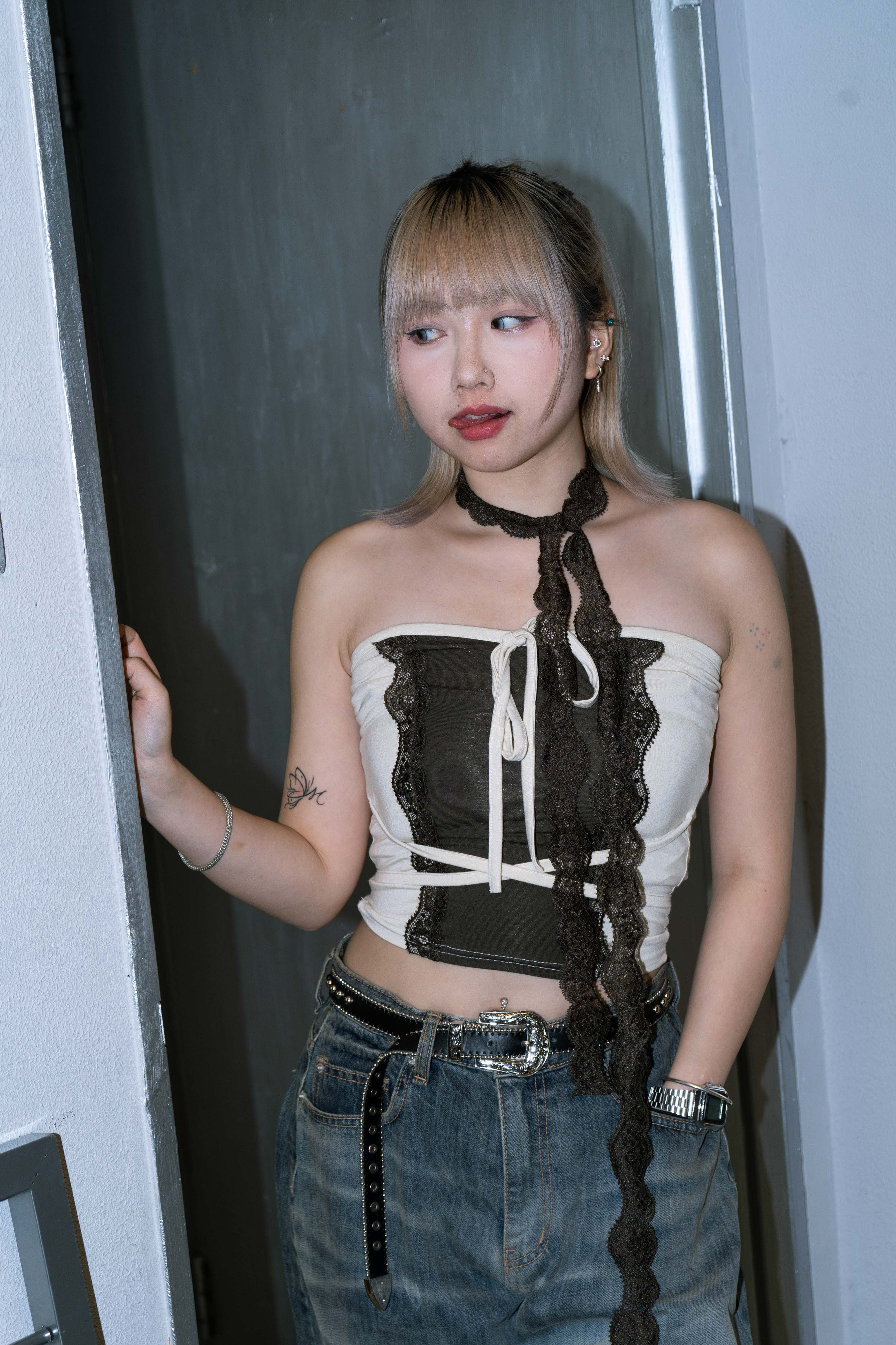 「 ✦Lace with two colours tube top✦ 」