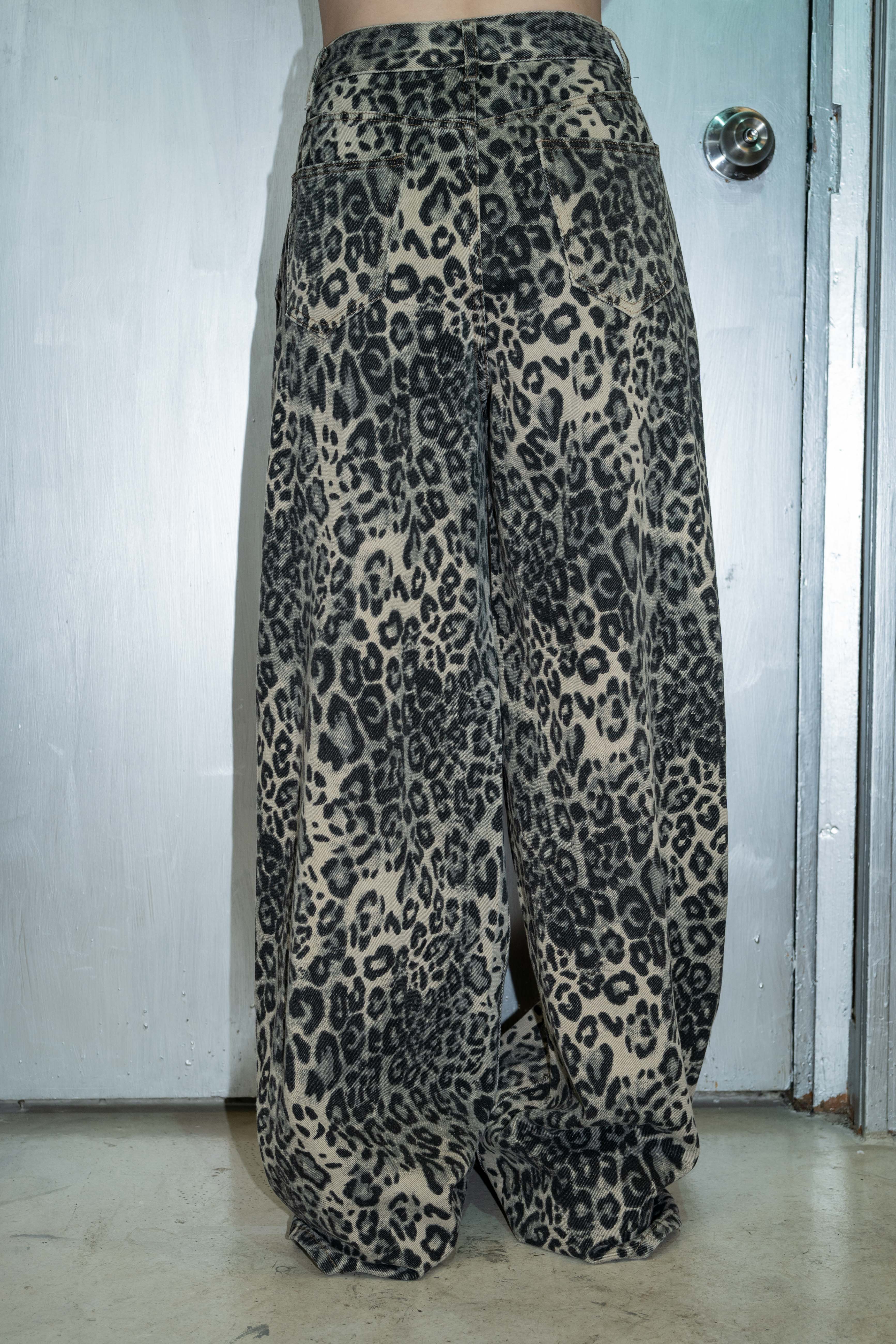 「 ✦ALL LEOPARD PRINT JEANS✦ 」