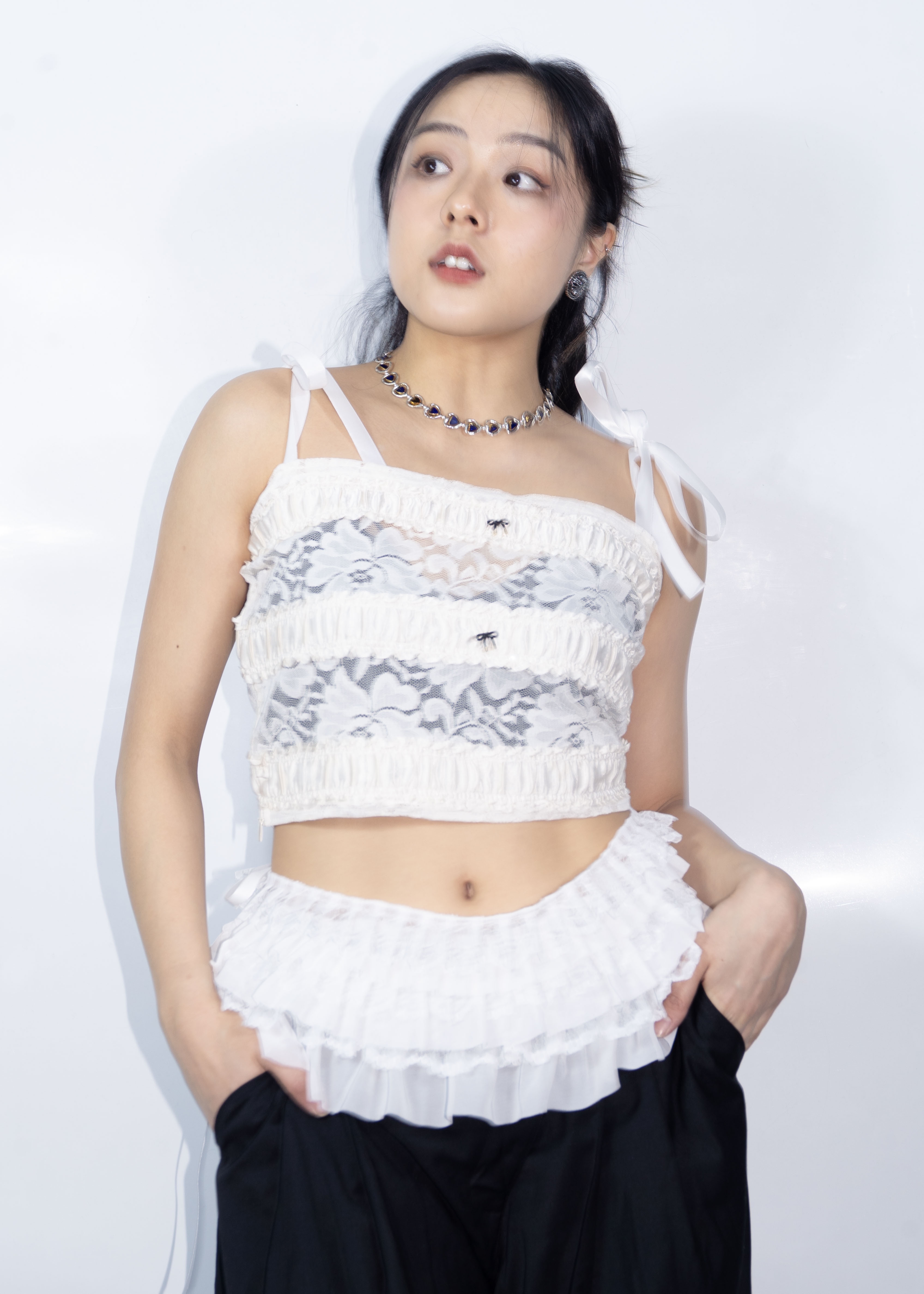 andmary Collie ribbon tops black - メルカリ