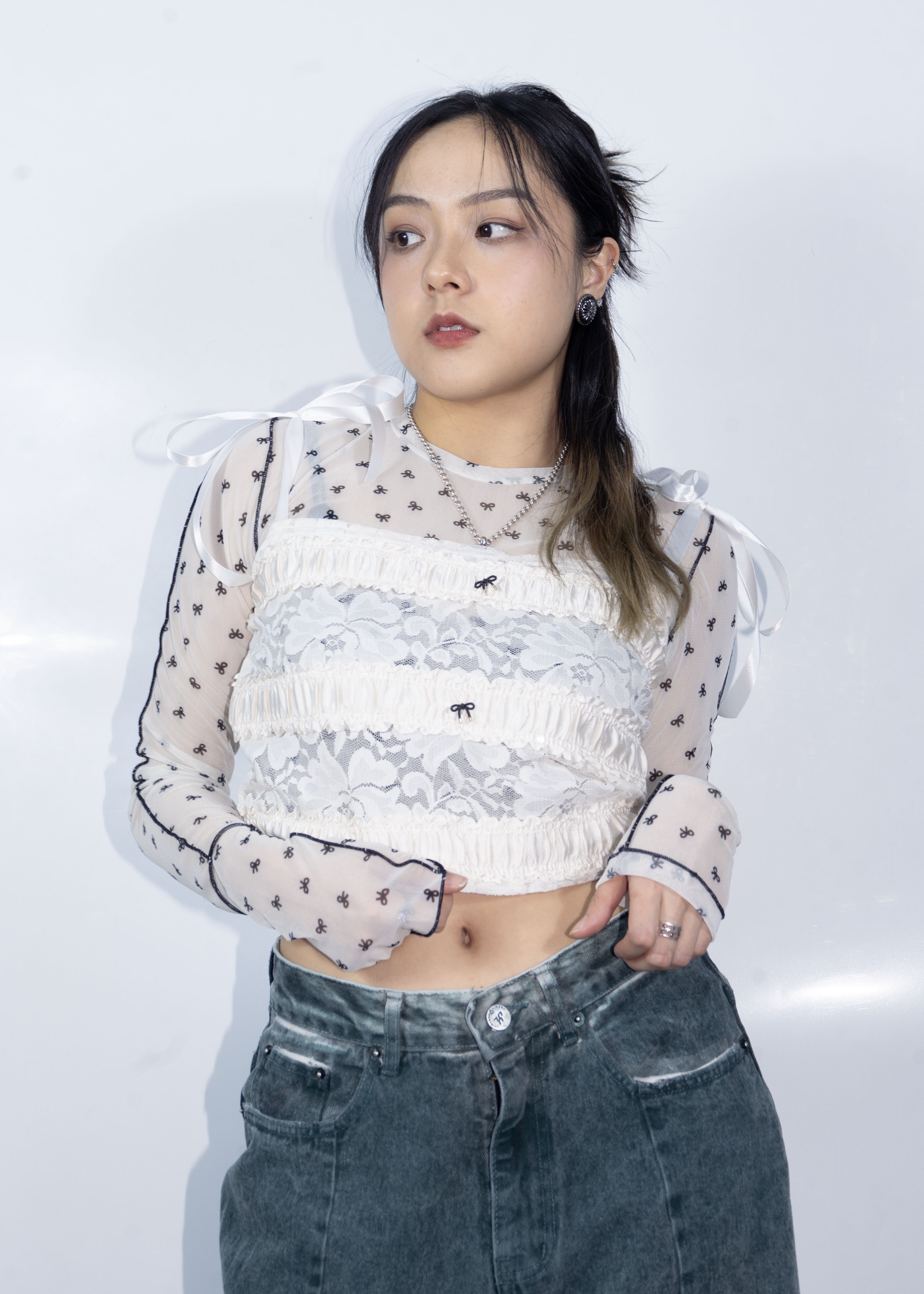 Ribbon Pattern Long Sleeve