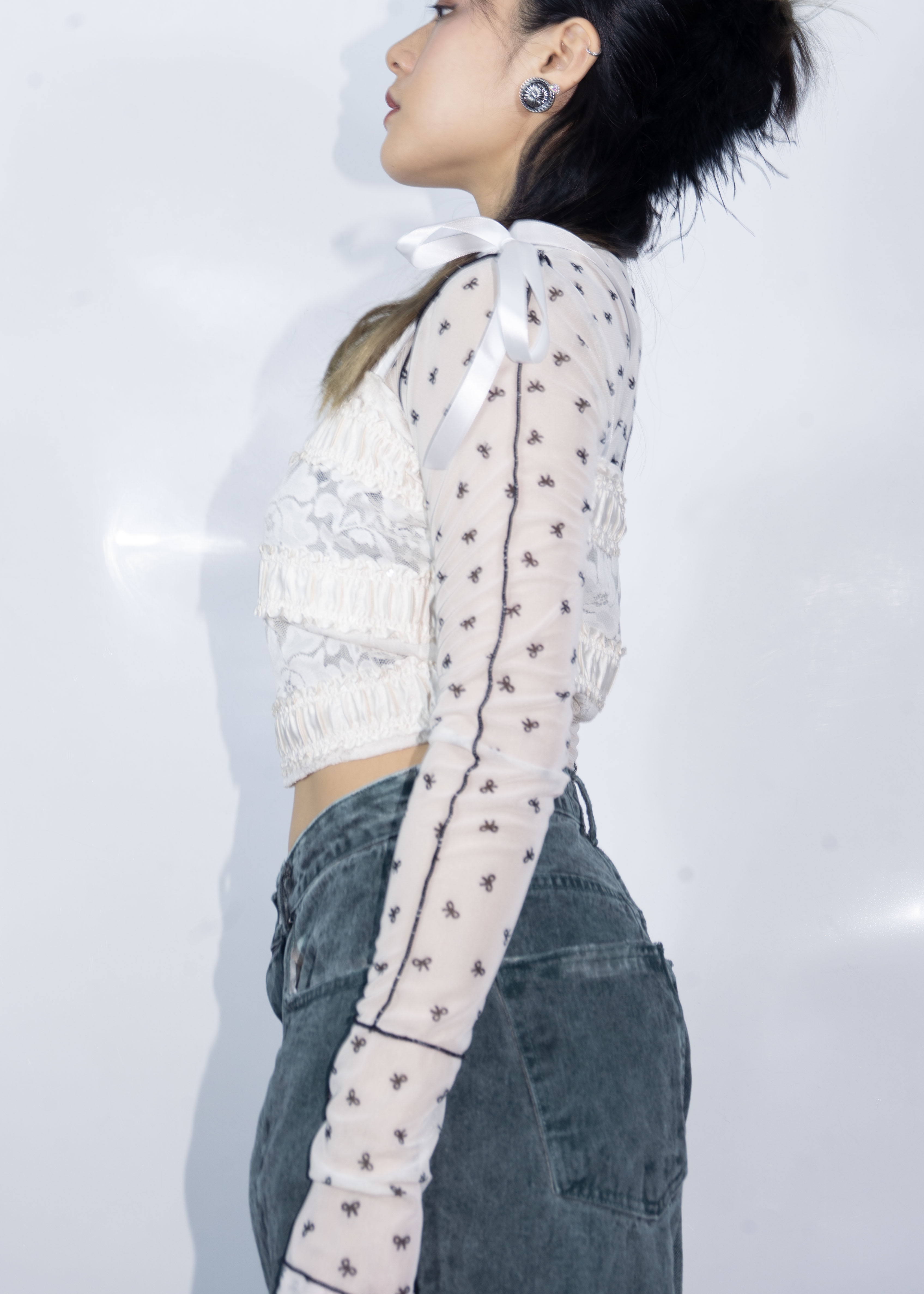 Ribbon Pattern Long Sleeve