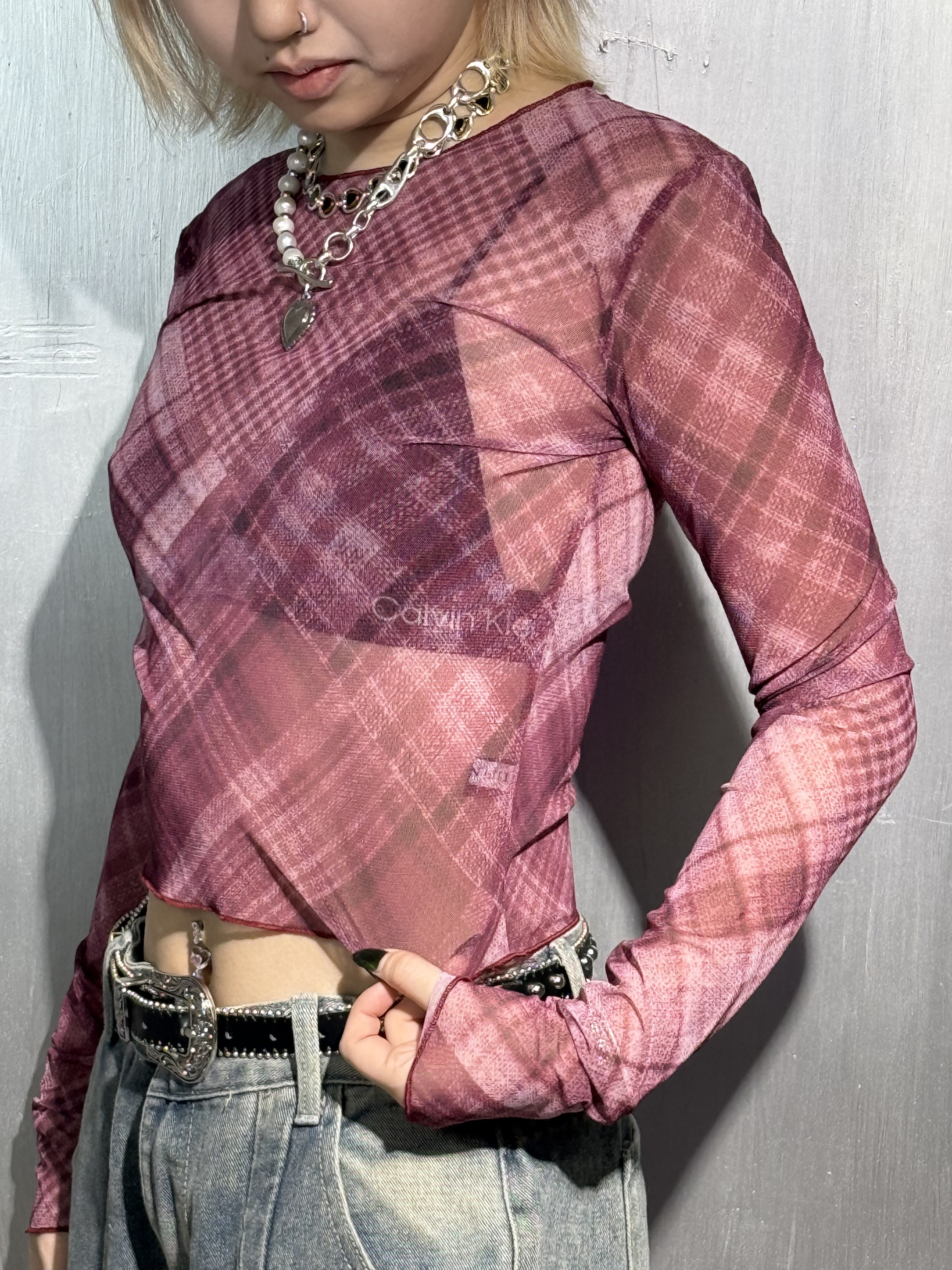 「 ✦SEE THROUGH VTG TOP✦ 」