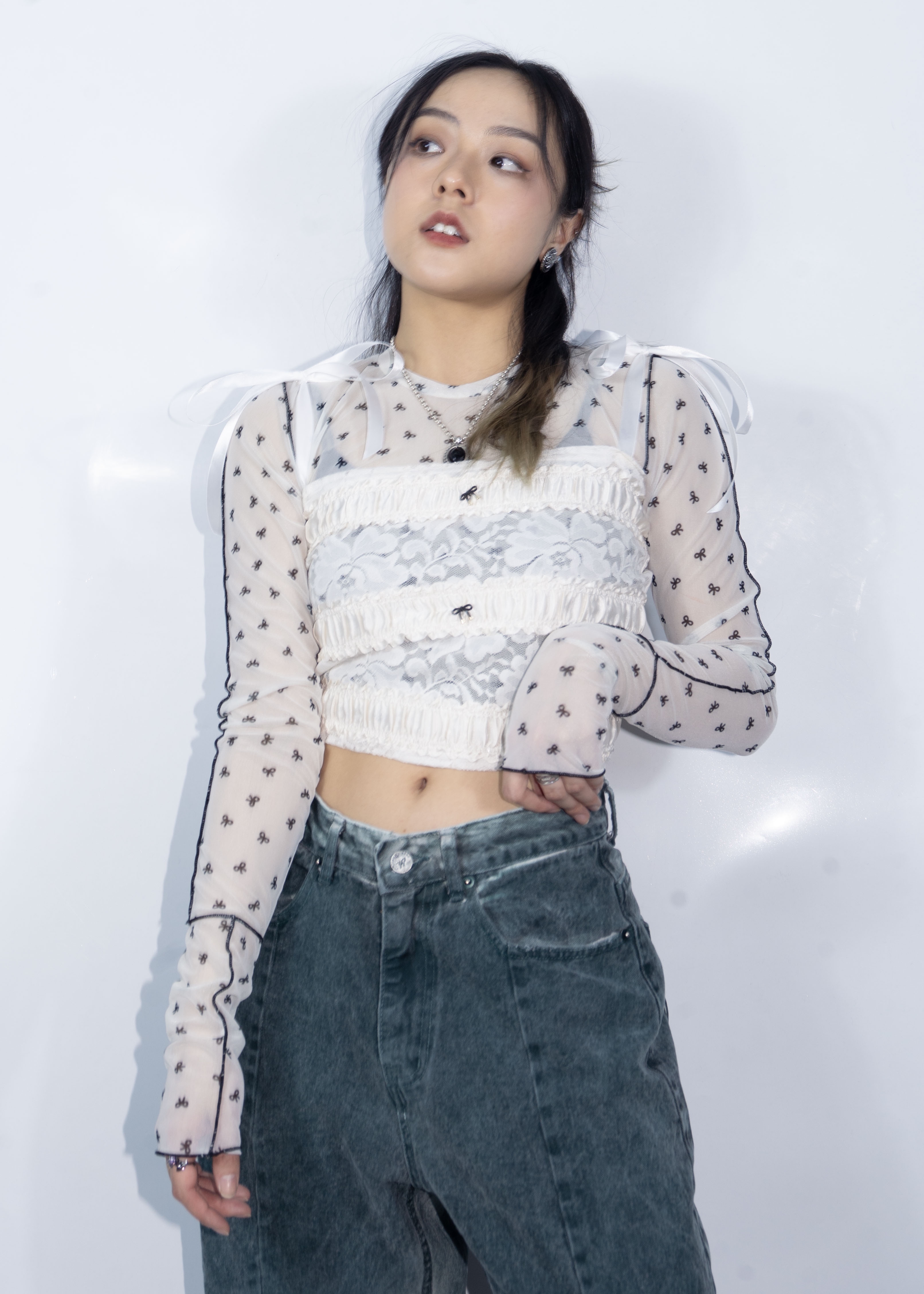 Ribbon Pattern Long Sleeve