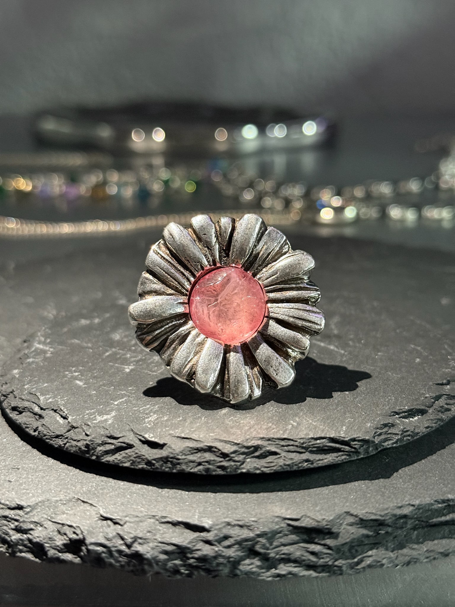 OTRO FLOWER RING
