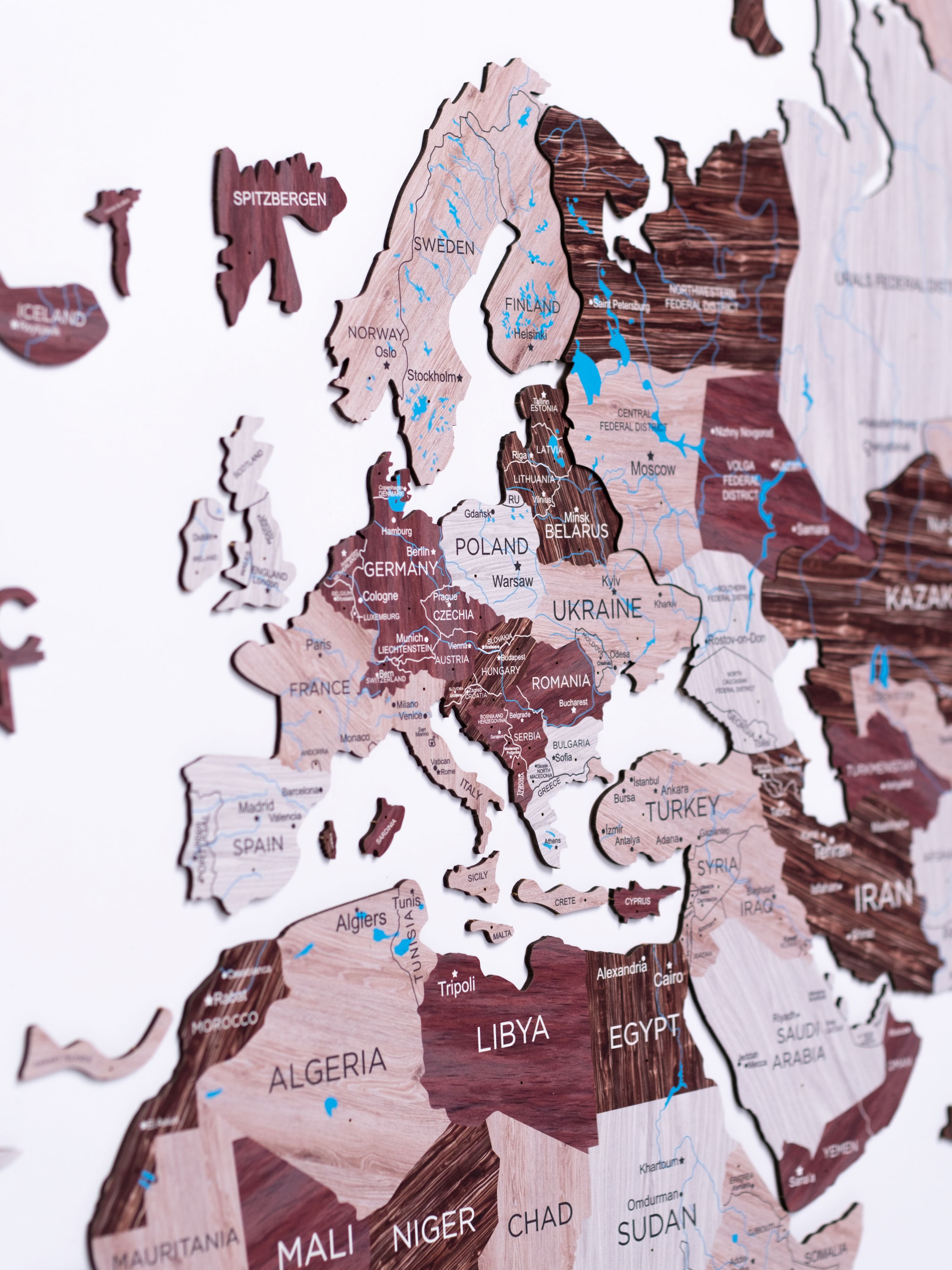 2D Wooden World Map Cappuccino