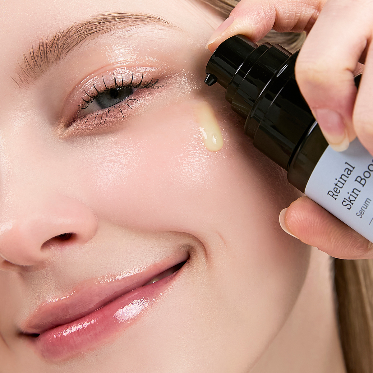 [MEDITHERAPY] RETINAL SKIN BOOSTER SERUM 1 + SHUMAGE GOLD SEAL LIFTING CREAM 1 + SHUMAGE EMS DEVICE 1 