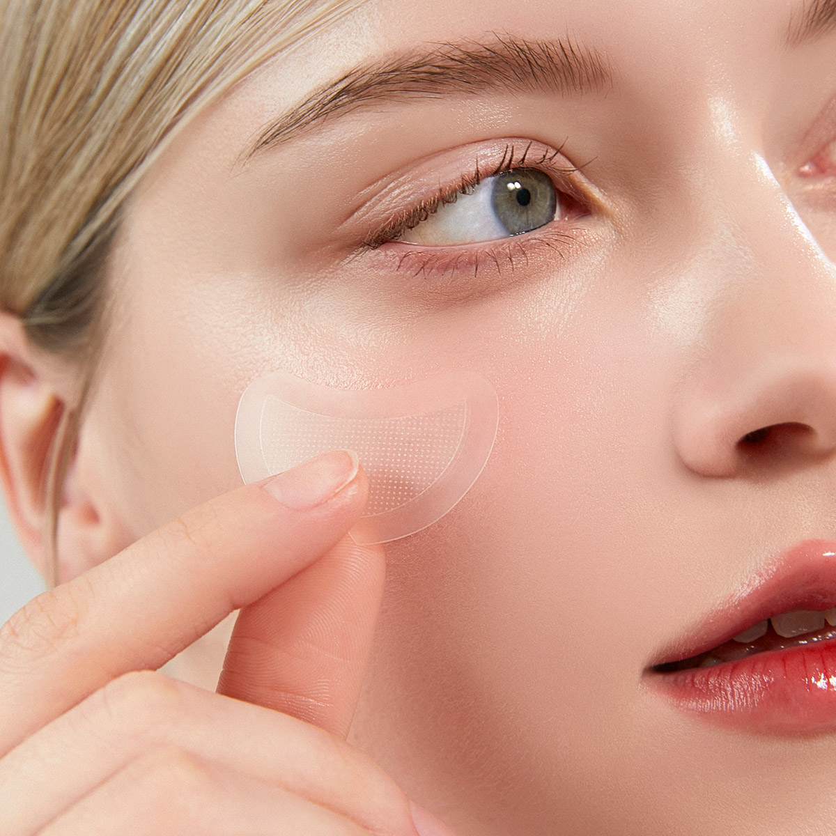 [MEDITHERAPY] PORETHERA SHOT TIGHTENING COOL PATCH