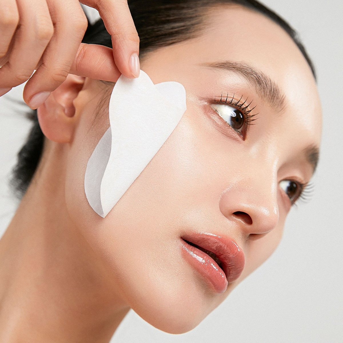 [MEDITHERAPY] MELAJURAN WHITENING TONE-UP SERUM + CREAM + EMS DEVICE + PATCH 2