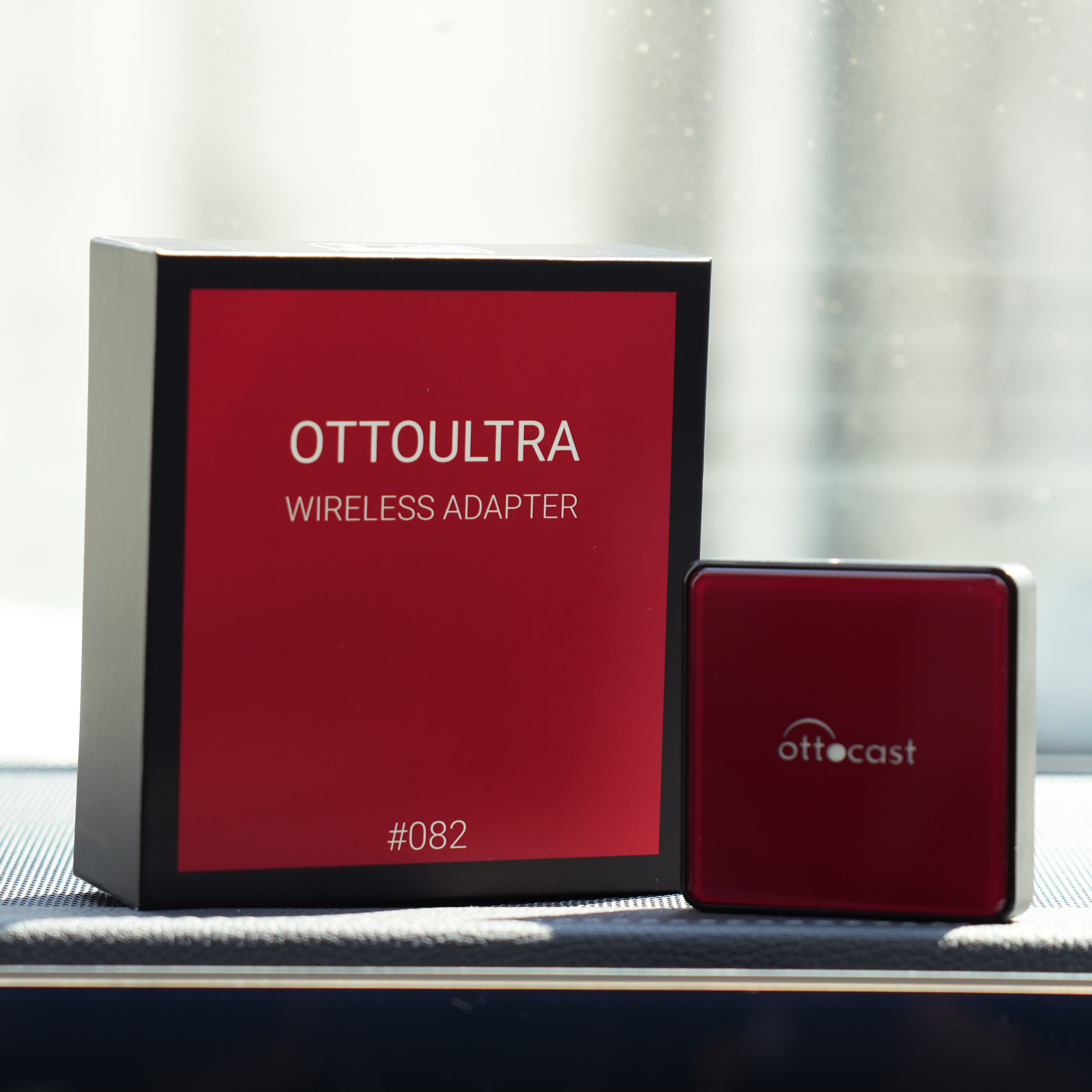 Official website exclusively sells OTTOULTRA #082 Wireless CarPlay Adapter