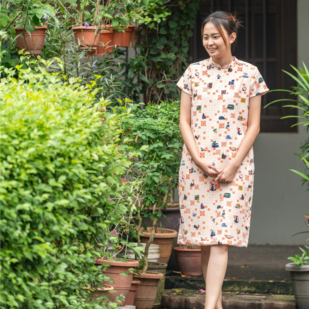 SG60 THREADS OF SINGAPORE COLLECTION - ORANGE CHEONGSAM DRESS