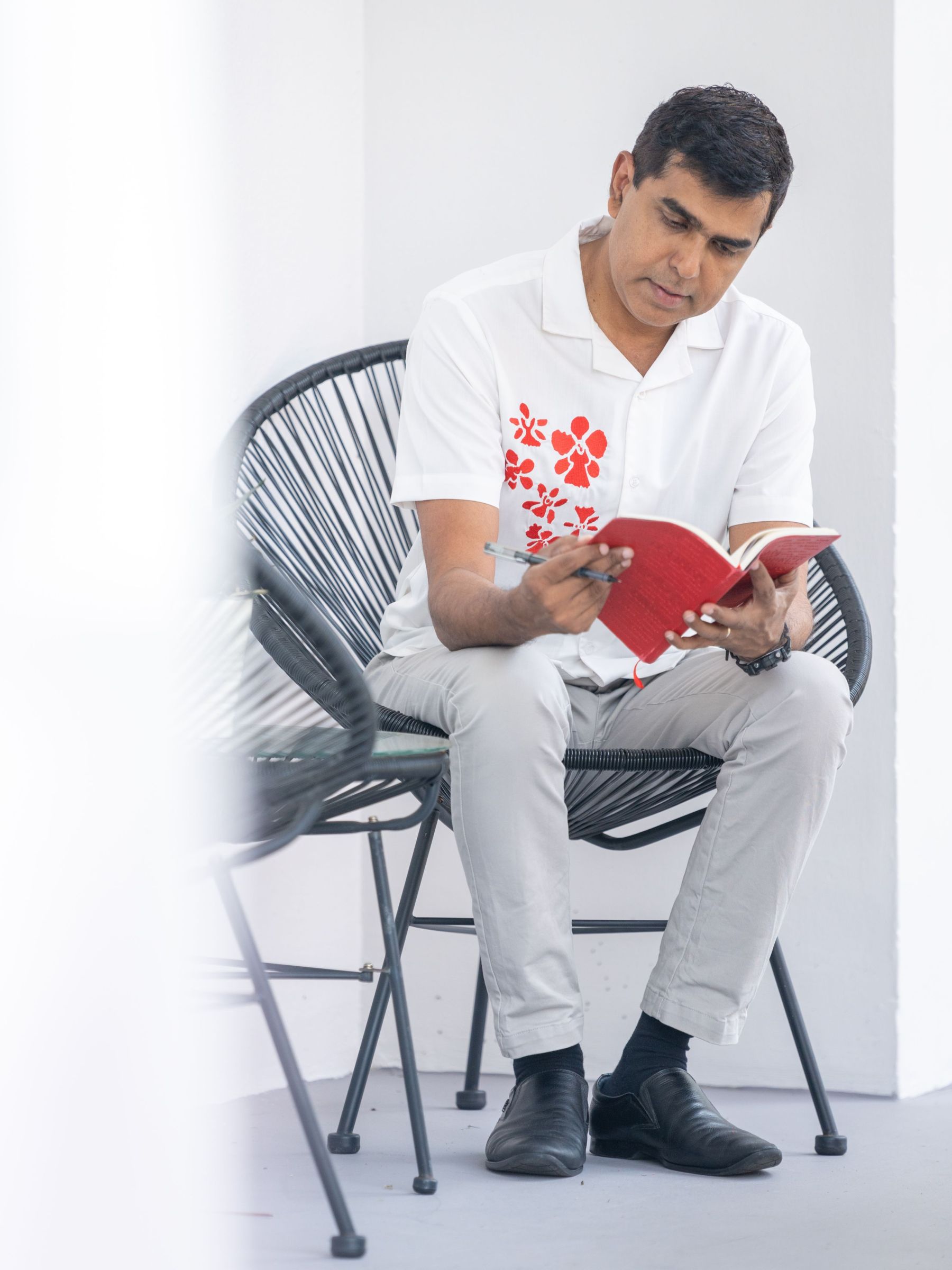 (PRE-ORDER) VANDA MISS JOAQUIM - MEN'S SHIRT 