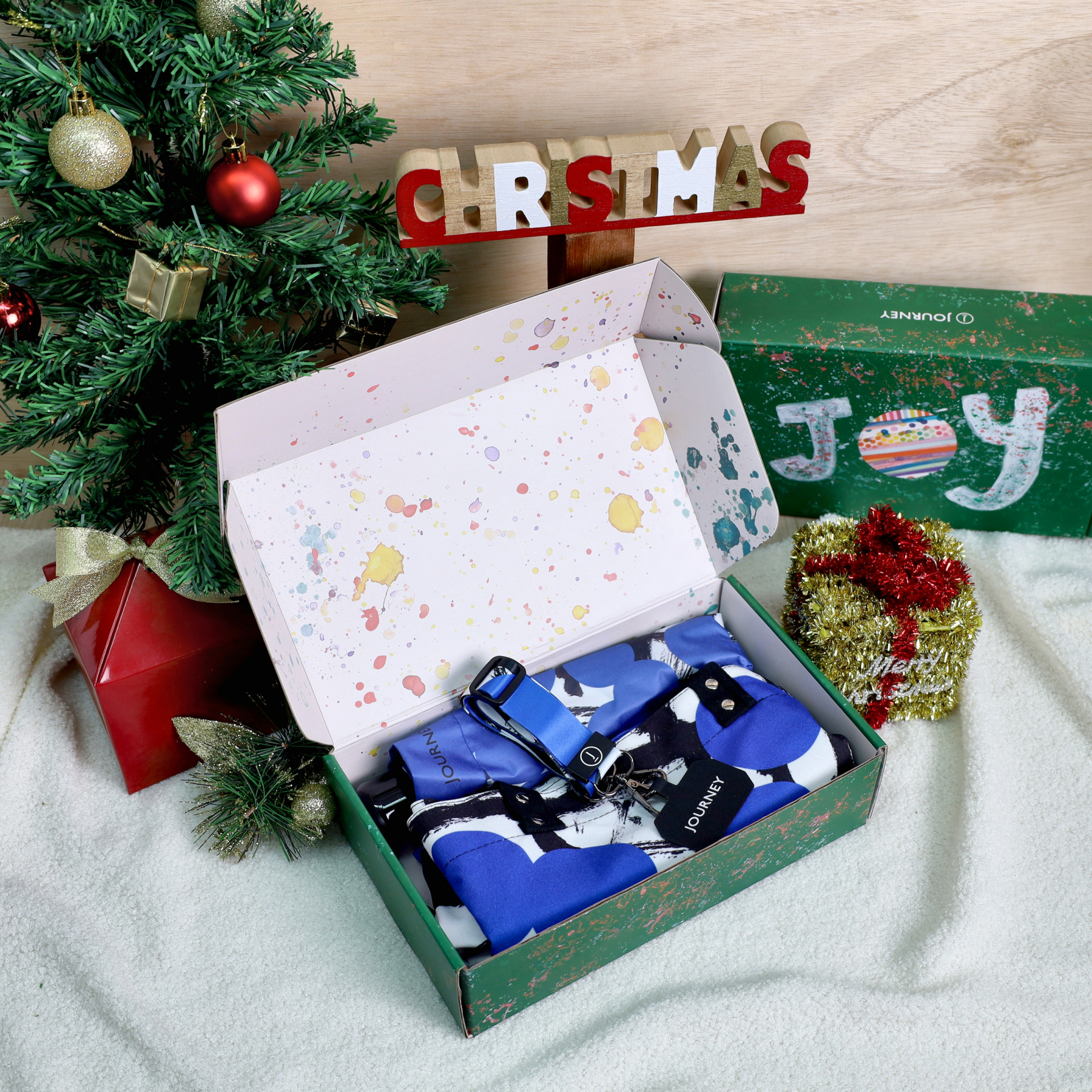 CHRISTMAS JOY GIFTBOX - SOCIAL BLU COLLECTION