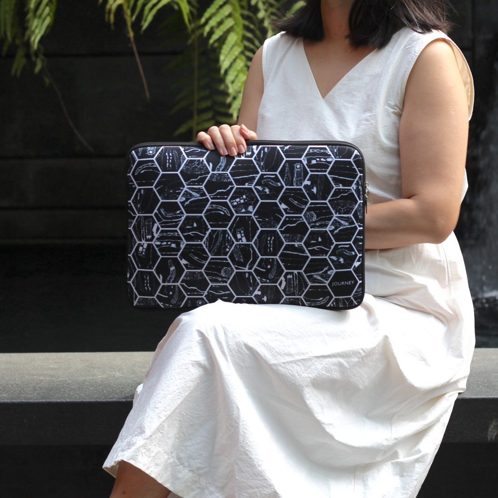 A NEW BEGINNING CONNECTION – LAPTOP SLEEVE